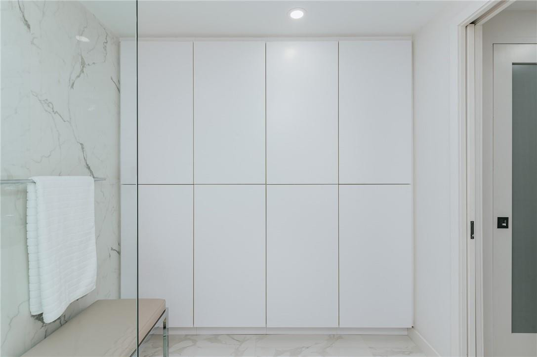 CORAL RIDGE TOWERS NORTH - Residential