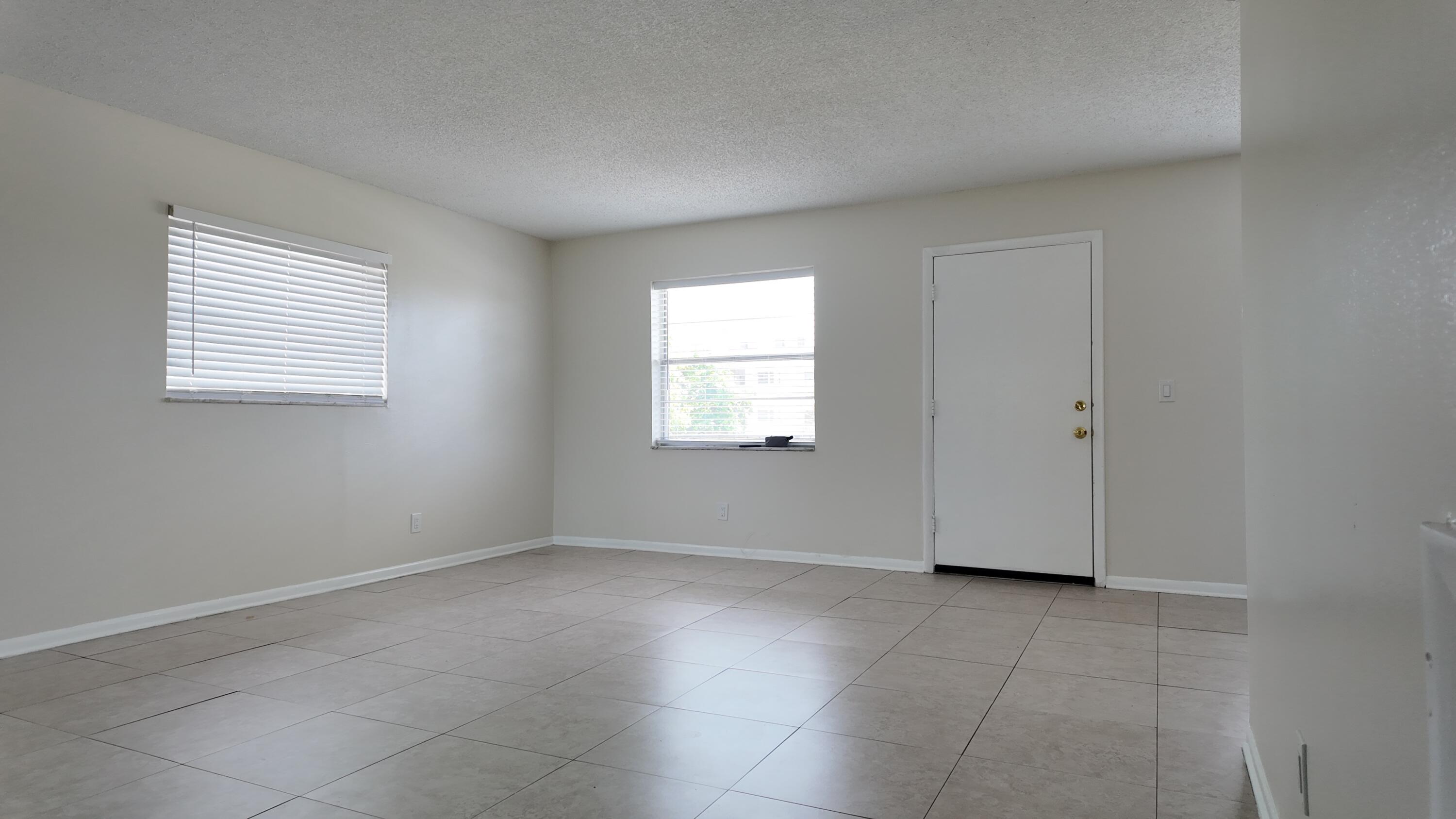 MAPLE LEAF VILLAS CONDO - Residential