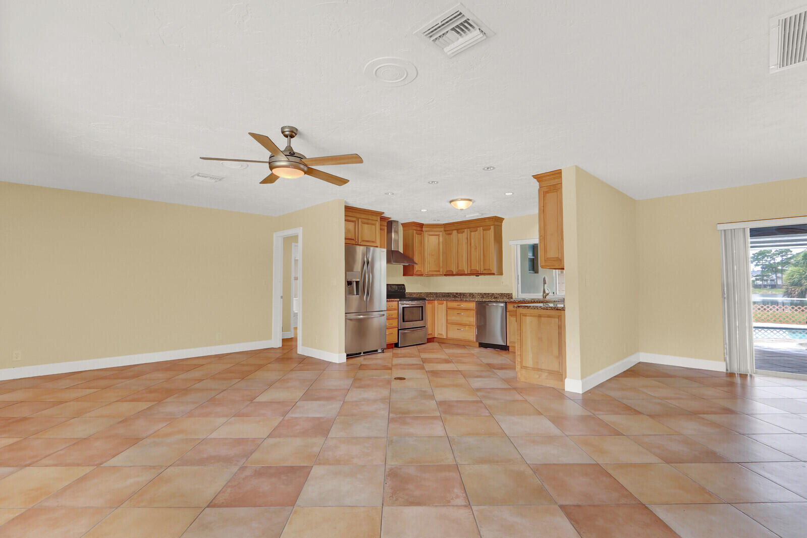 SQUARE LAKE - Residential