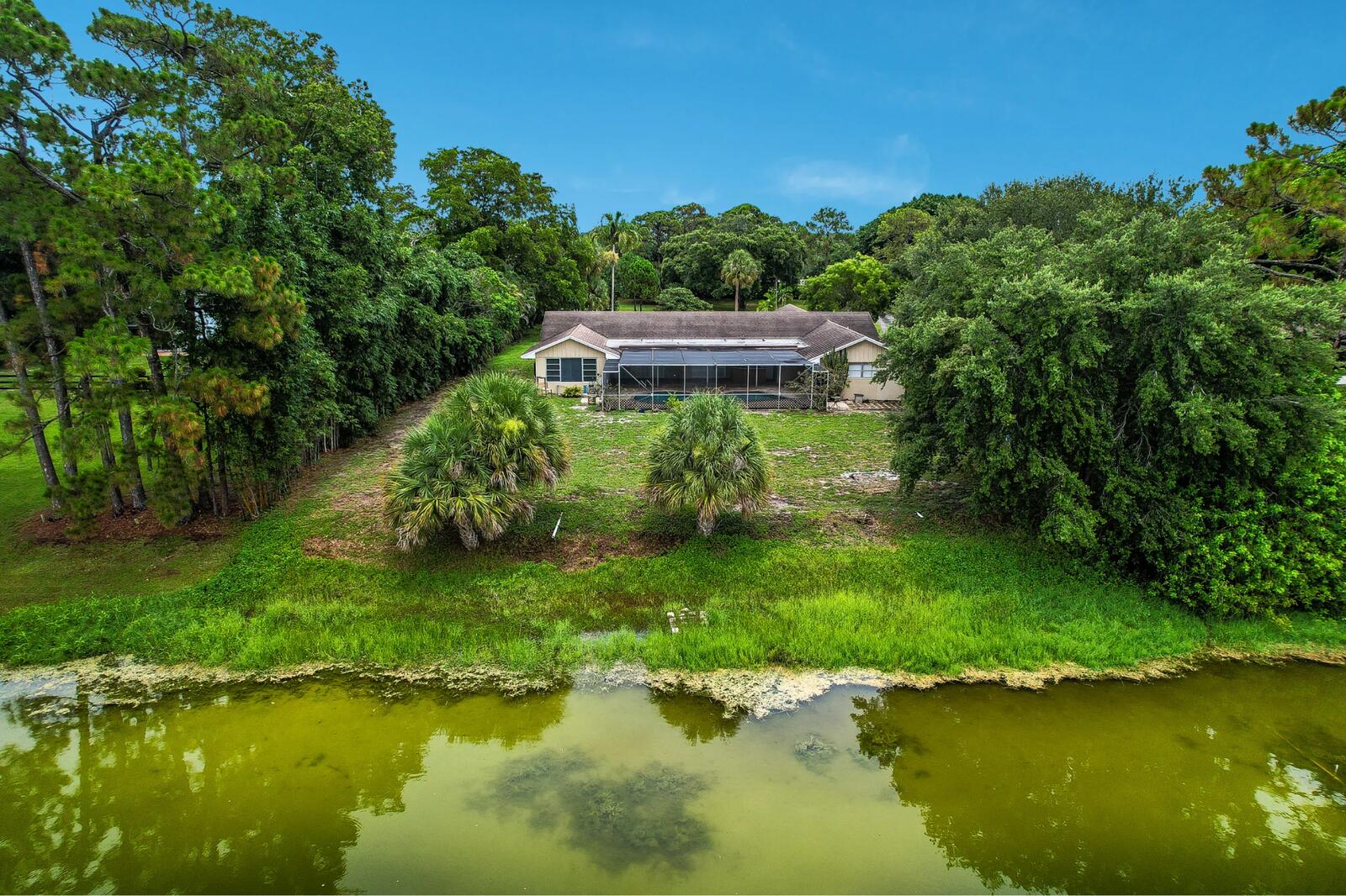 SQUARE LAKE - Residential
