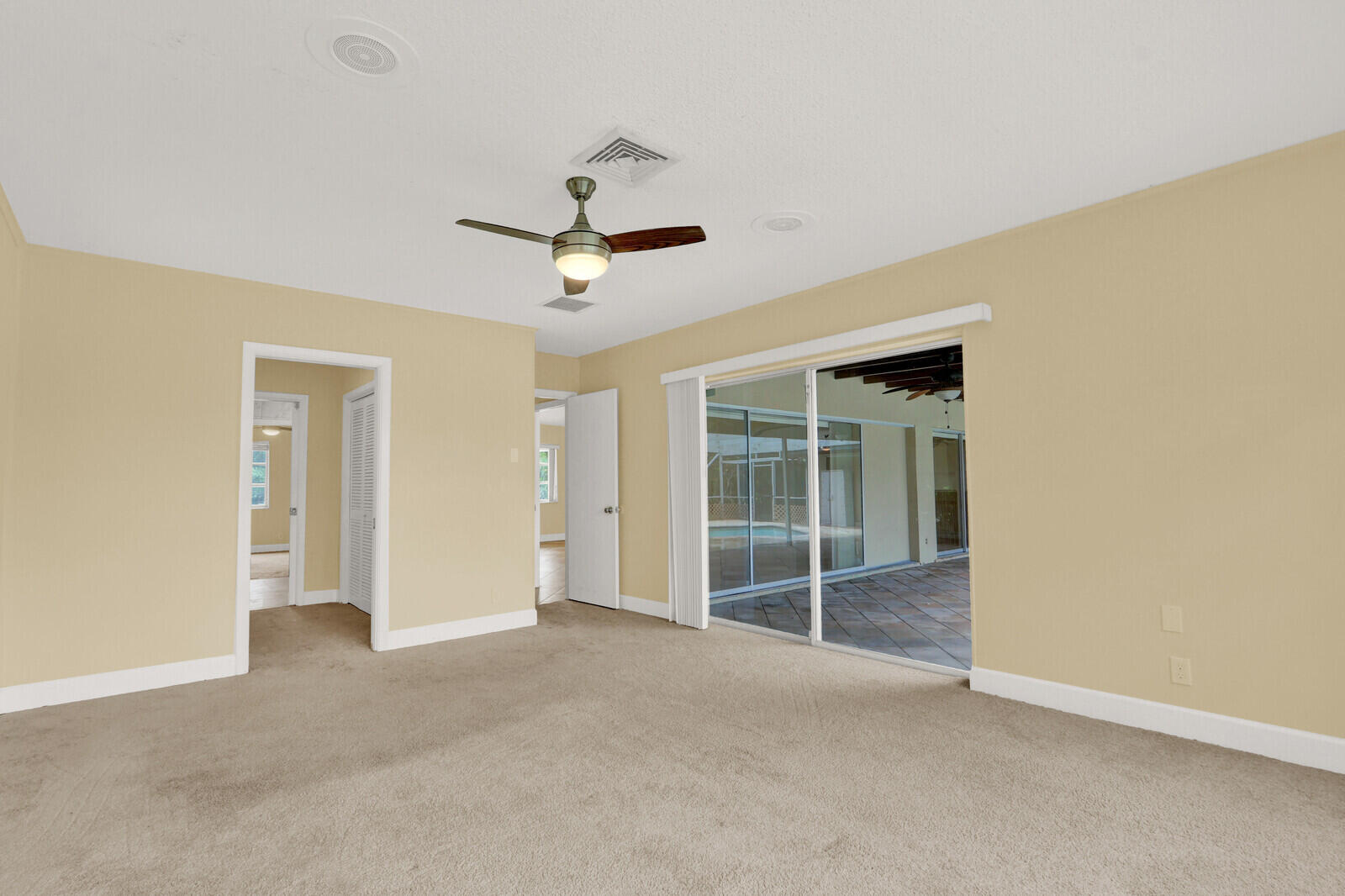 SQUARE LAKE - Residential