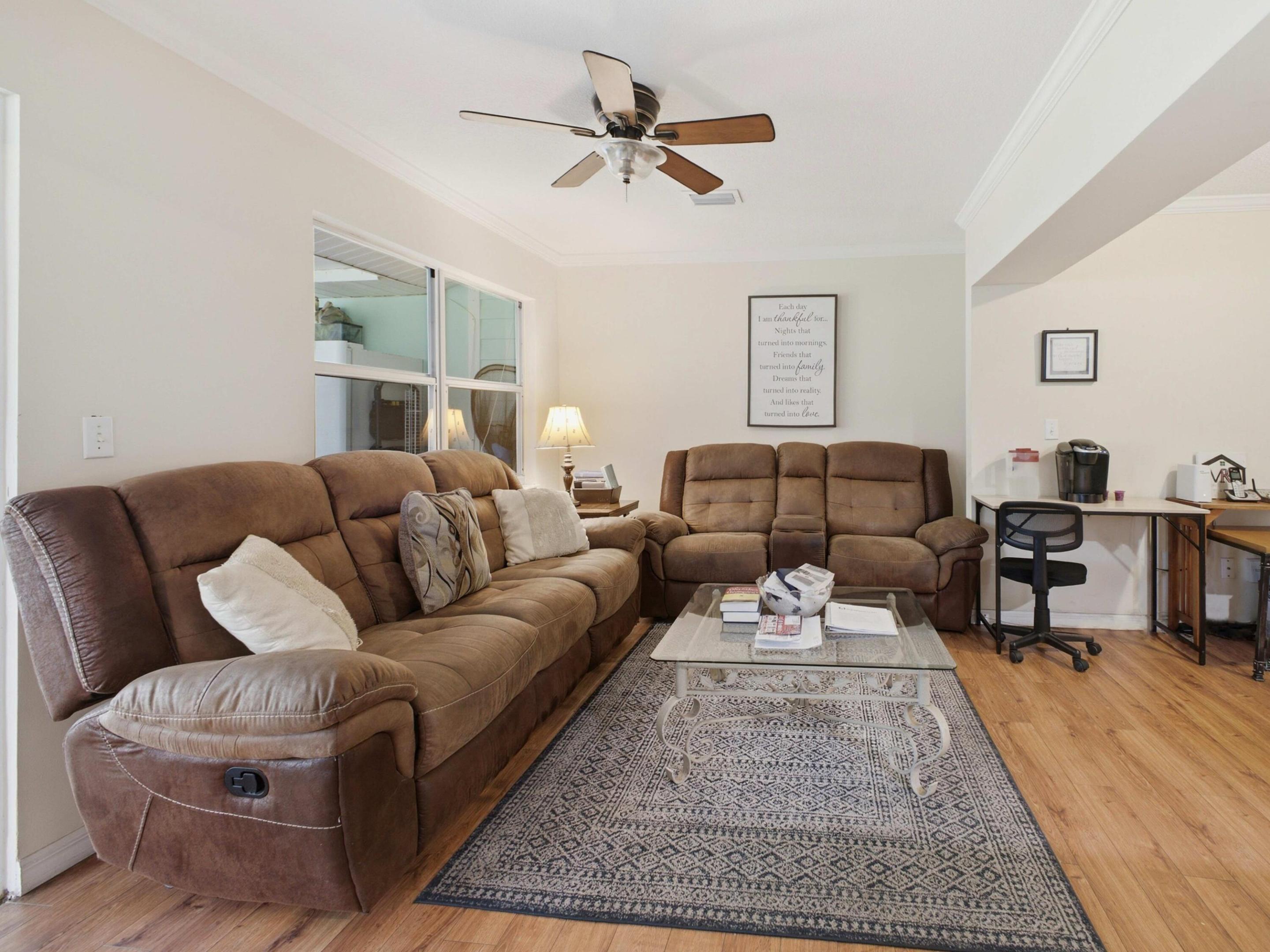 PORT ST LUCIE SECTION 3 - Residential