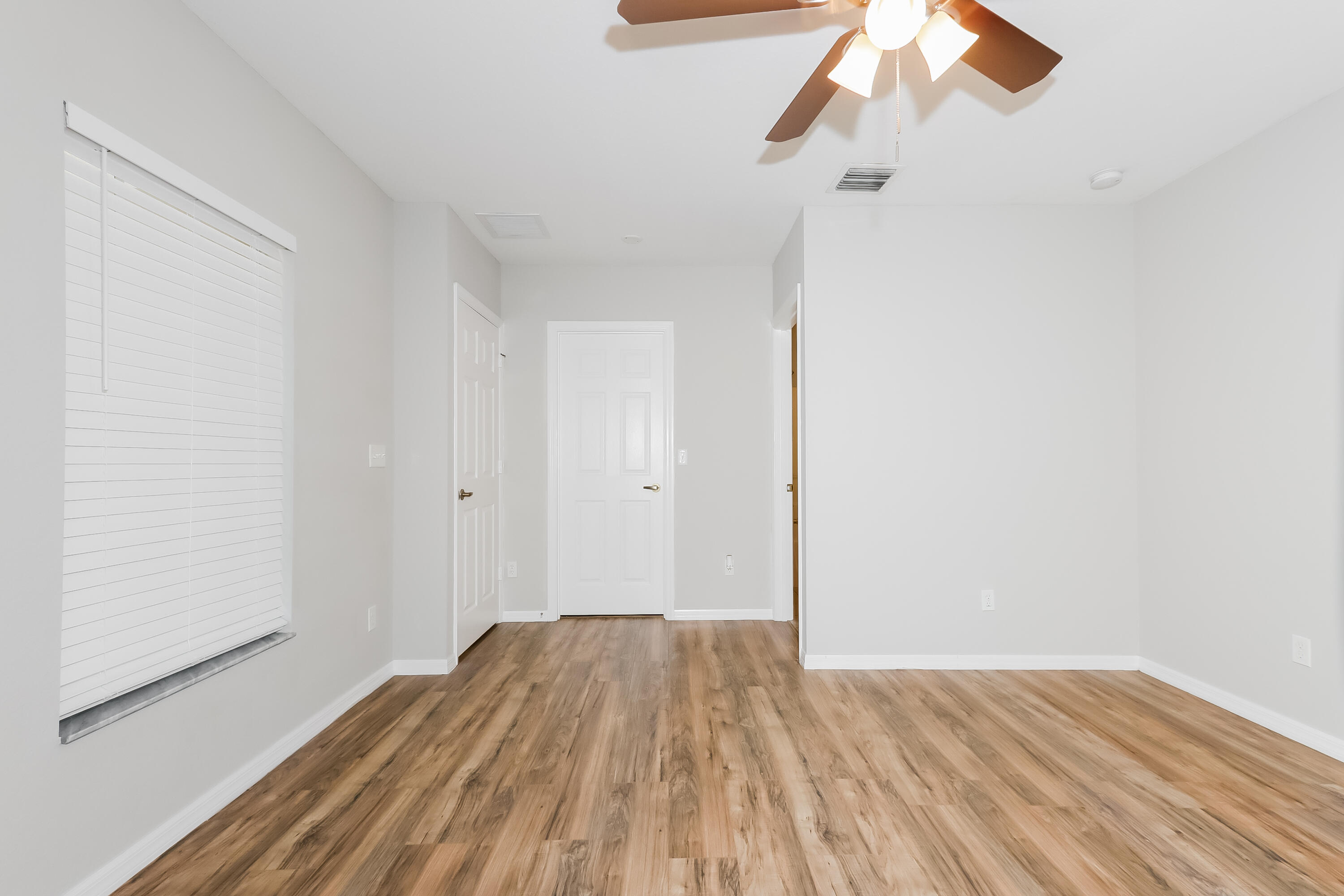 PORT ST LUCIE SECTION  22 - Residential Lease