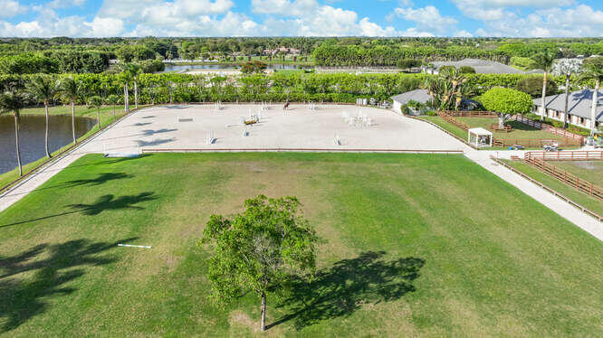 GRAND PRIX FARMS - Residential