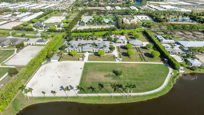 GRAND PRIX FARMS - Residential