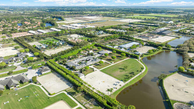 GRAND PRIX FARMS - Residential