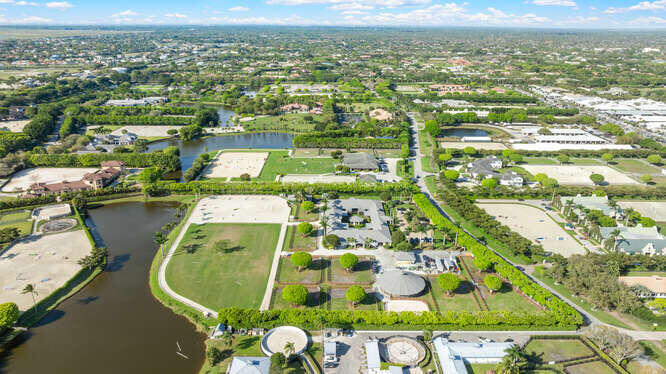 GRAND PRIX FARMS - Residential