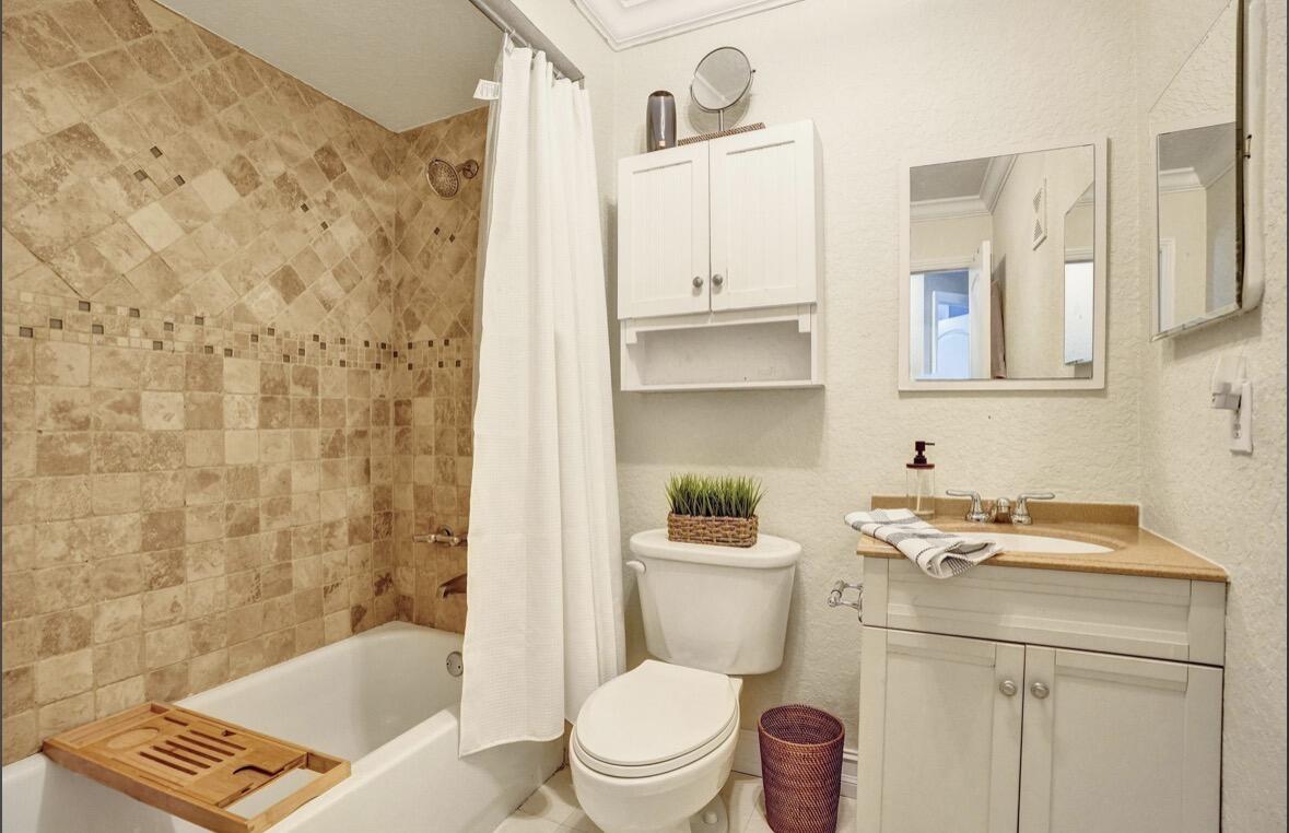 SHENANDOAH SECTION FOUR - Residential