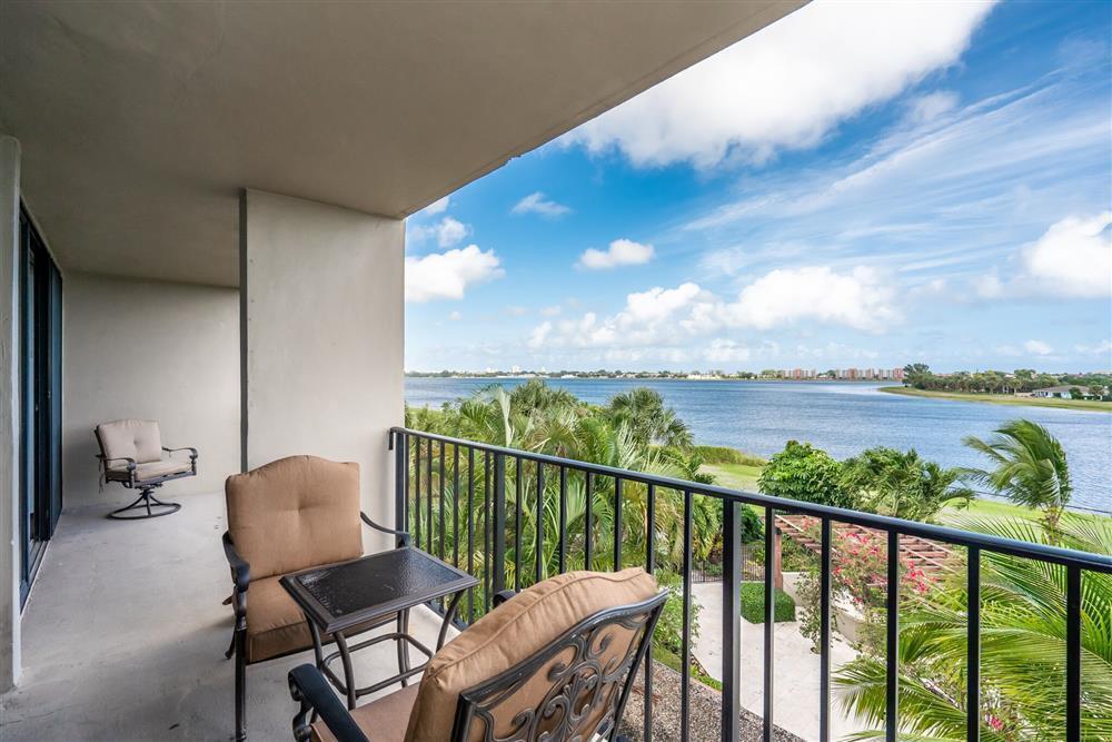 LAKESHORE CLUB CONDO - Residential Lease