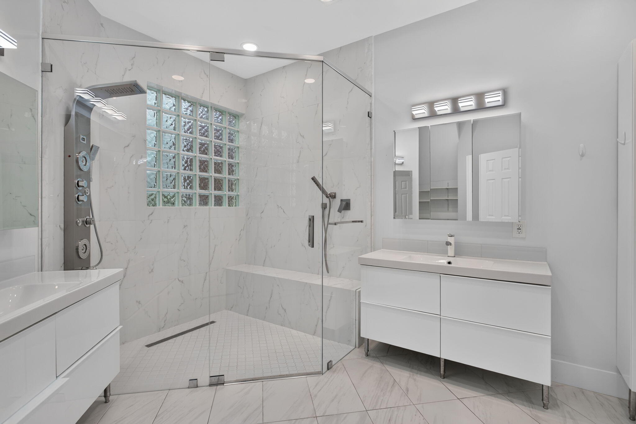 CYPRESS CAY - Residential Lease