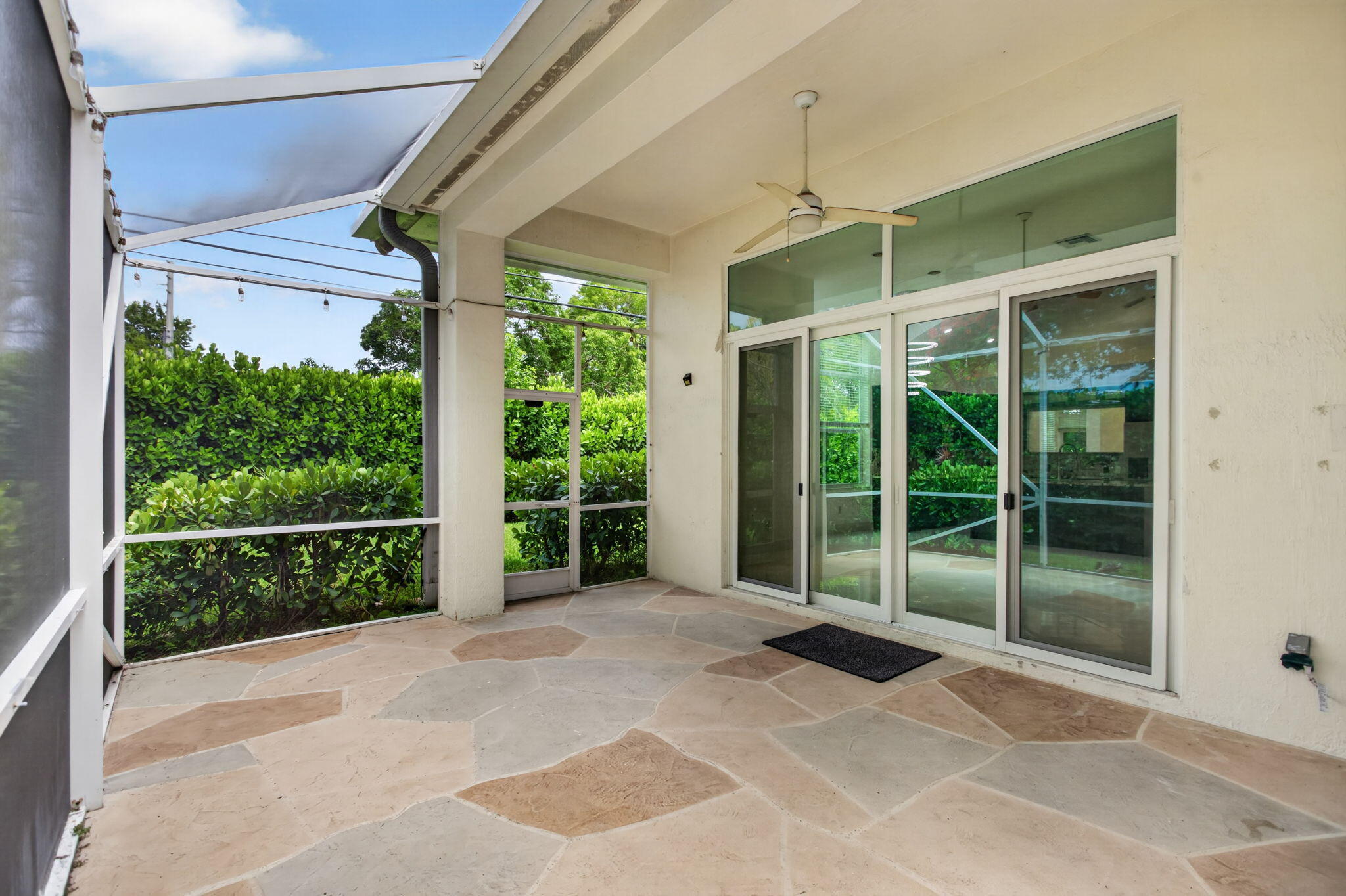 CYPRESS CAY - Residential Lease