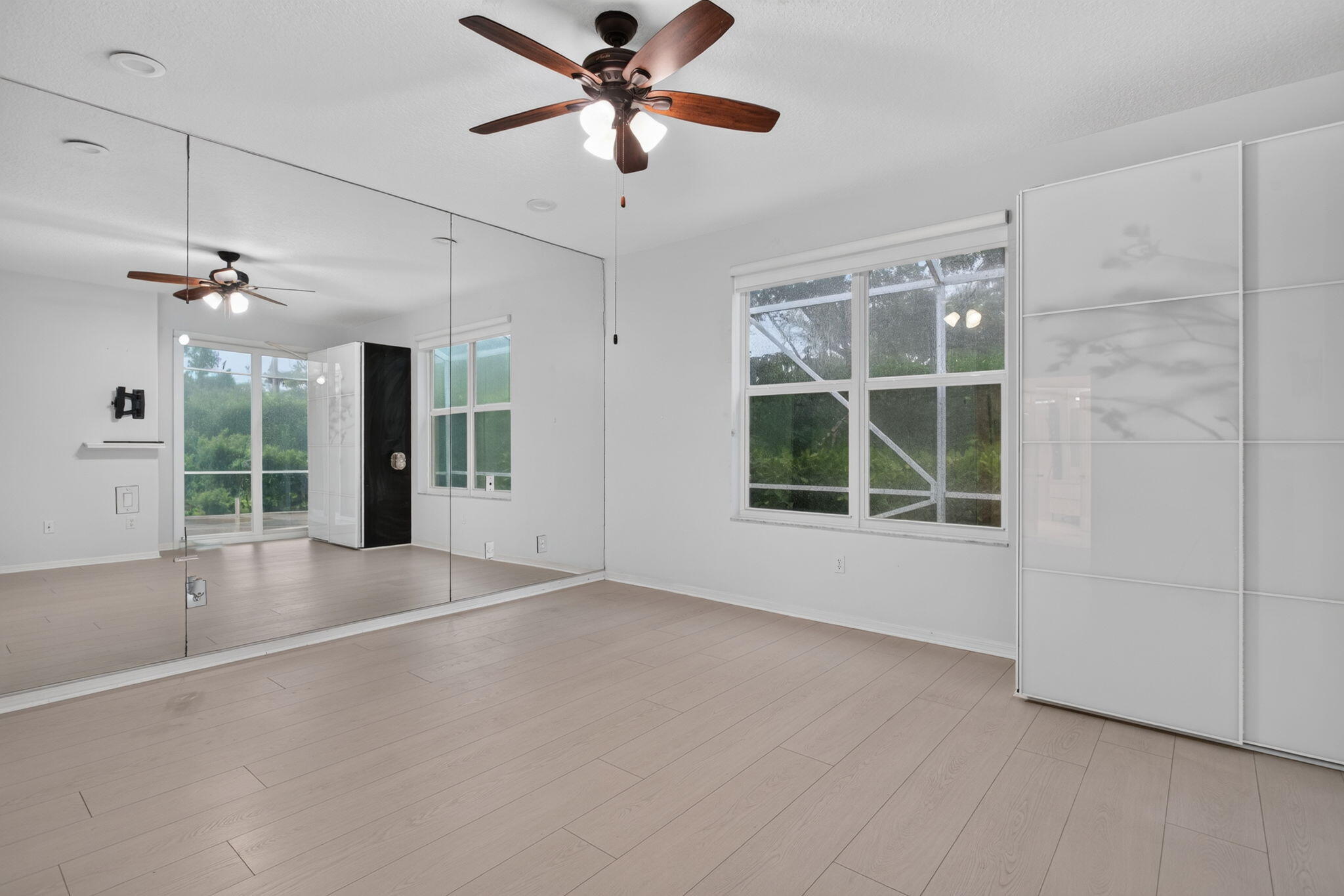 CYPRESS CAY - Residential Lease
