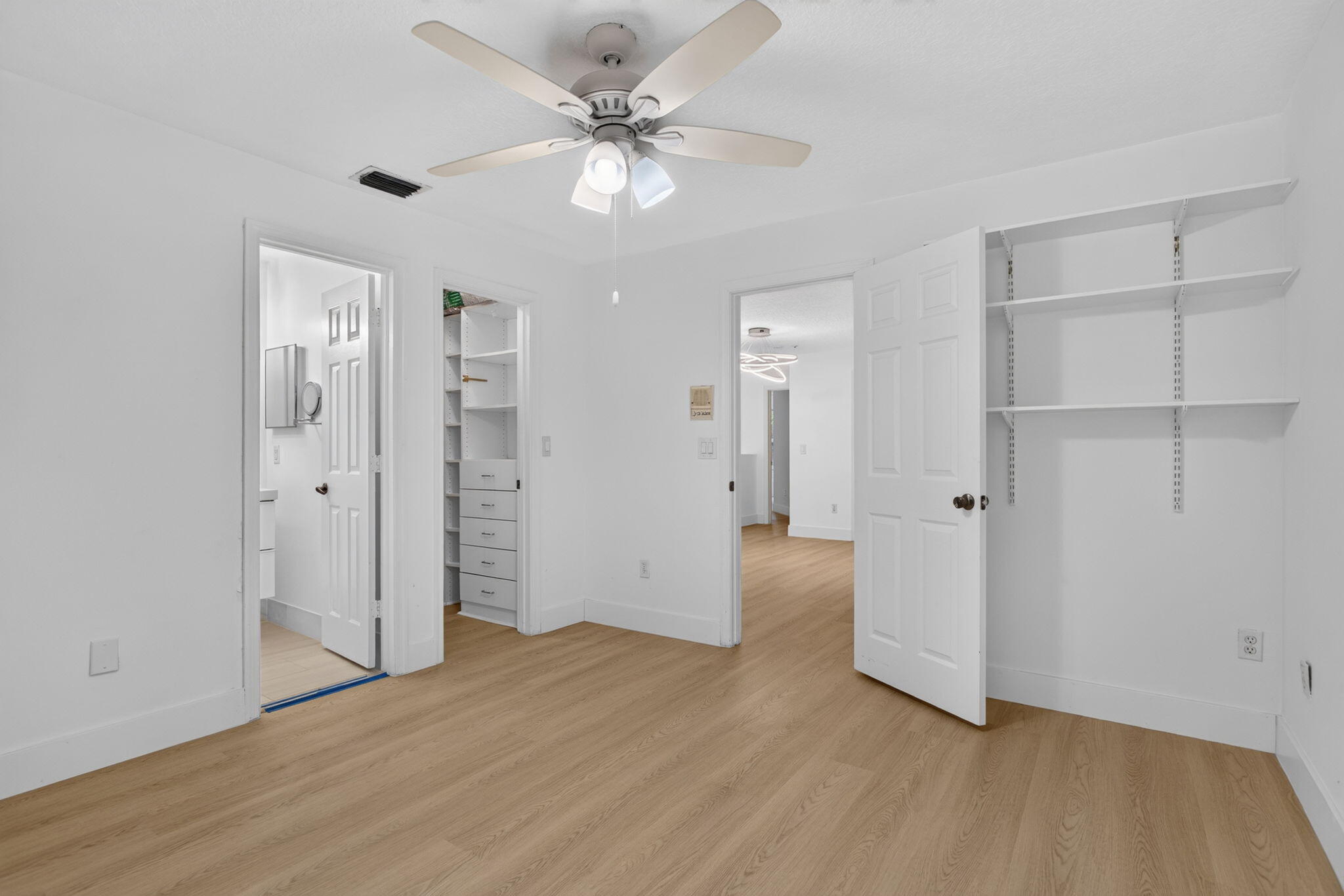 CYPRESS CAY - Residential Lease