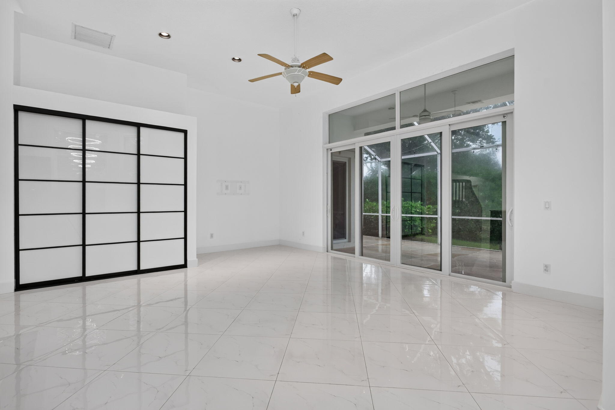 CYPRESS CAY - Residential Lease
