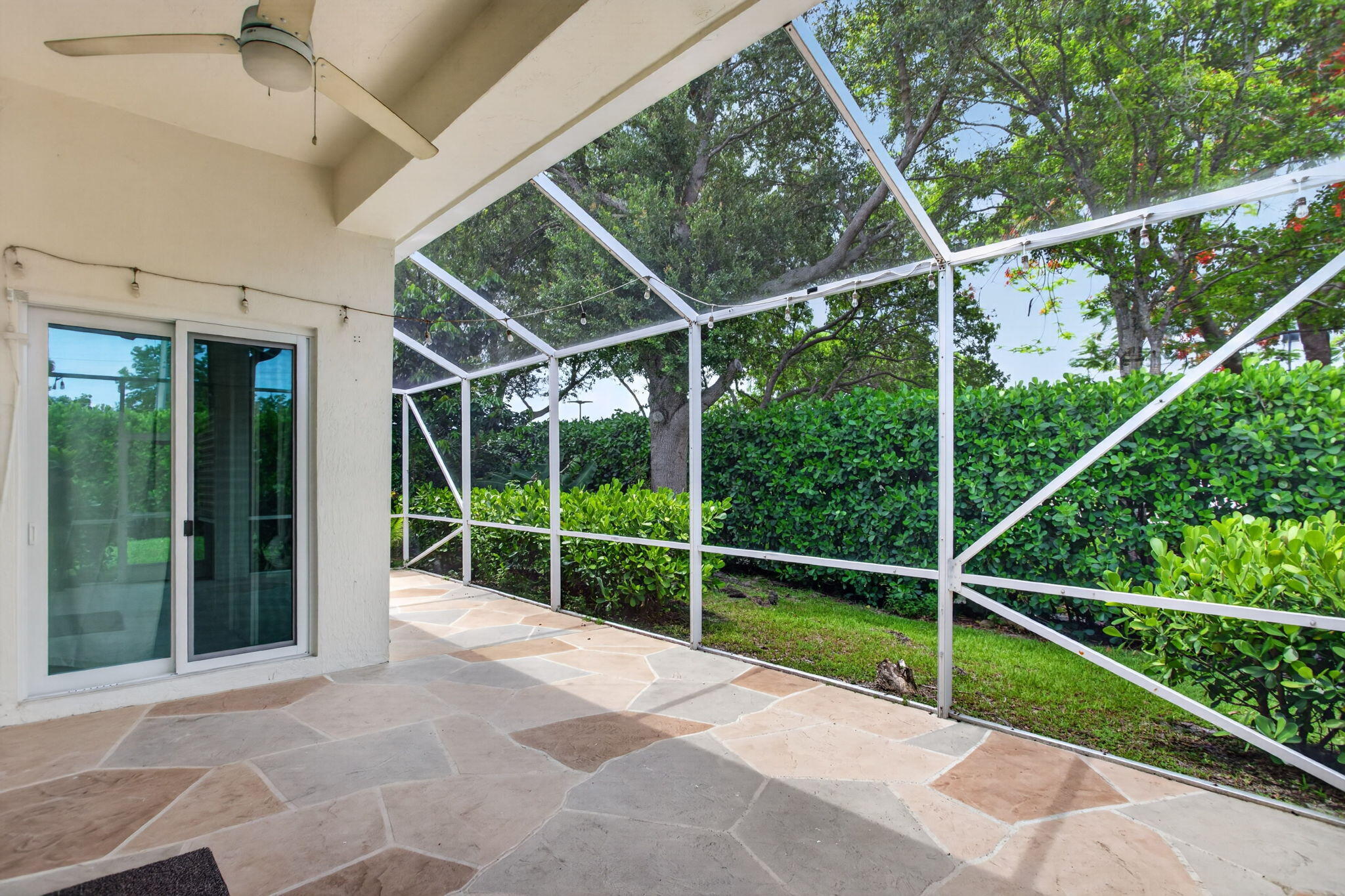 CYPRESS CAY - Residential Lease