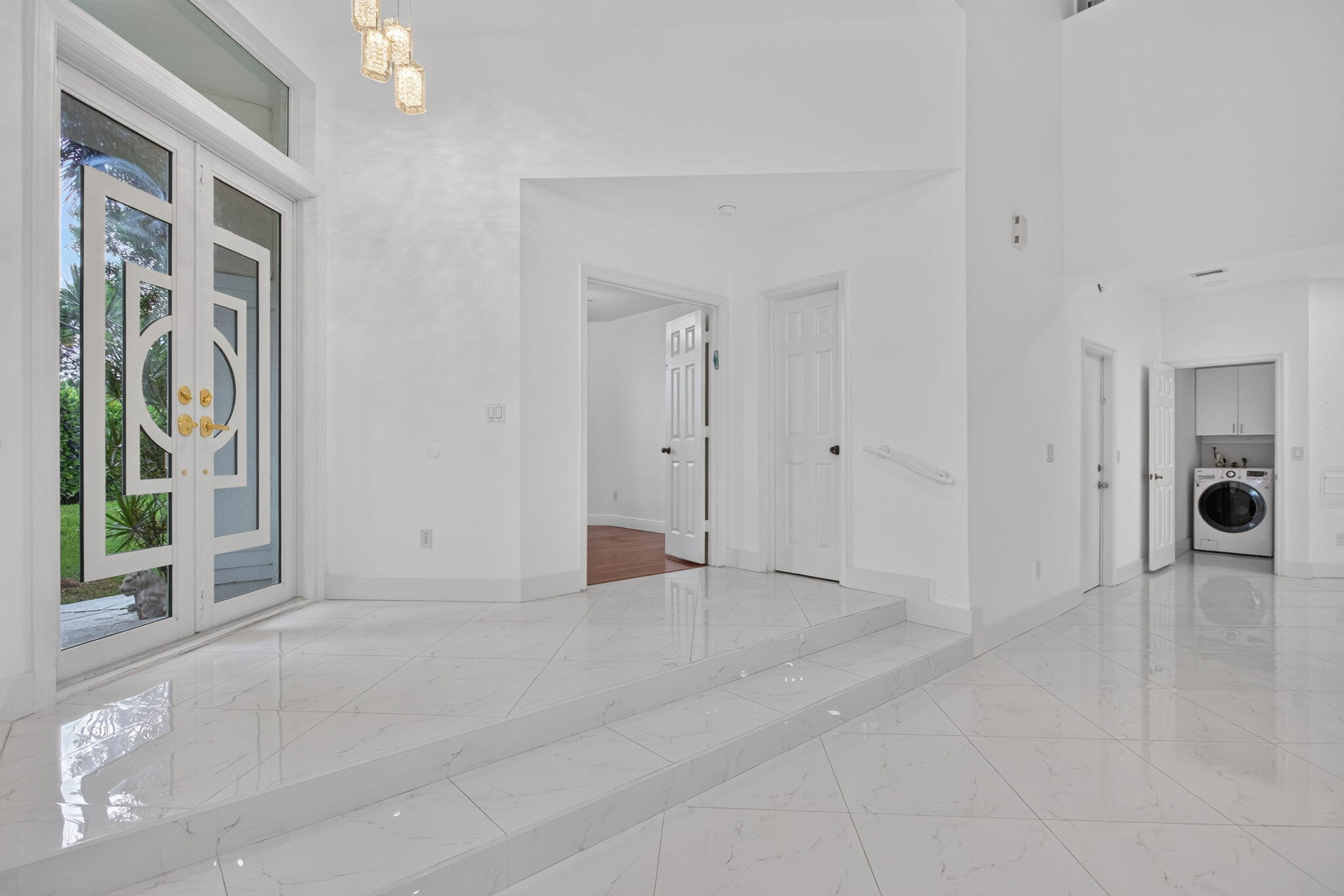 CYPRESS CAY - Residential Lease