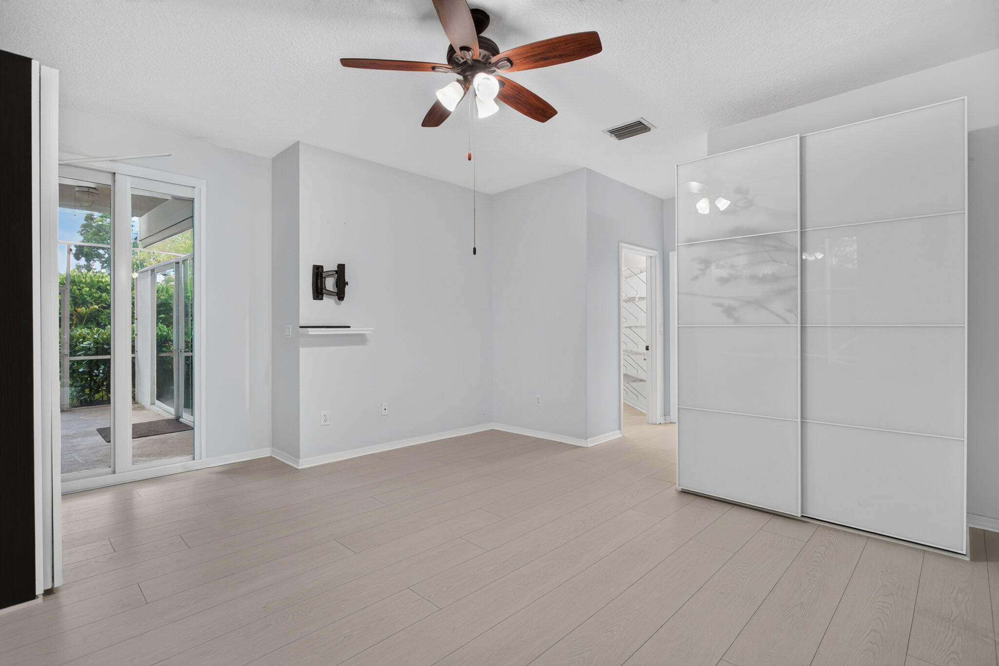 CYPRESS CAY - Residential Lease