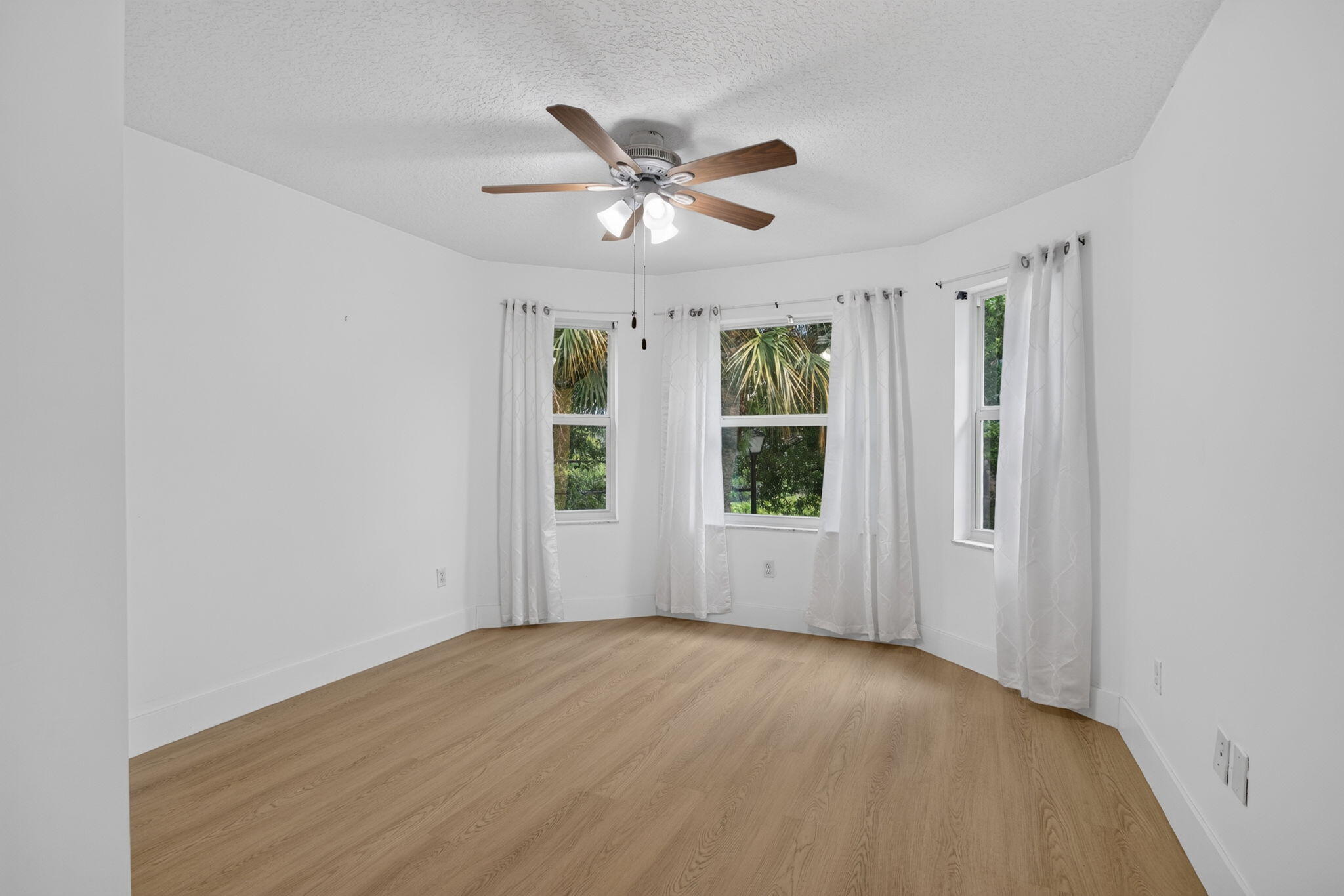 CYPRESS CAY - Residential Lease