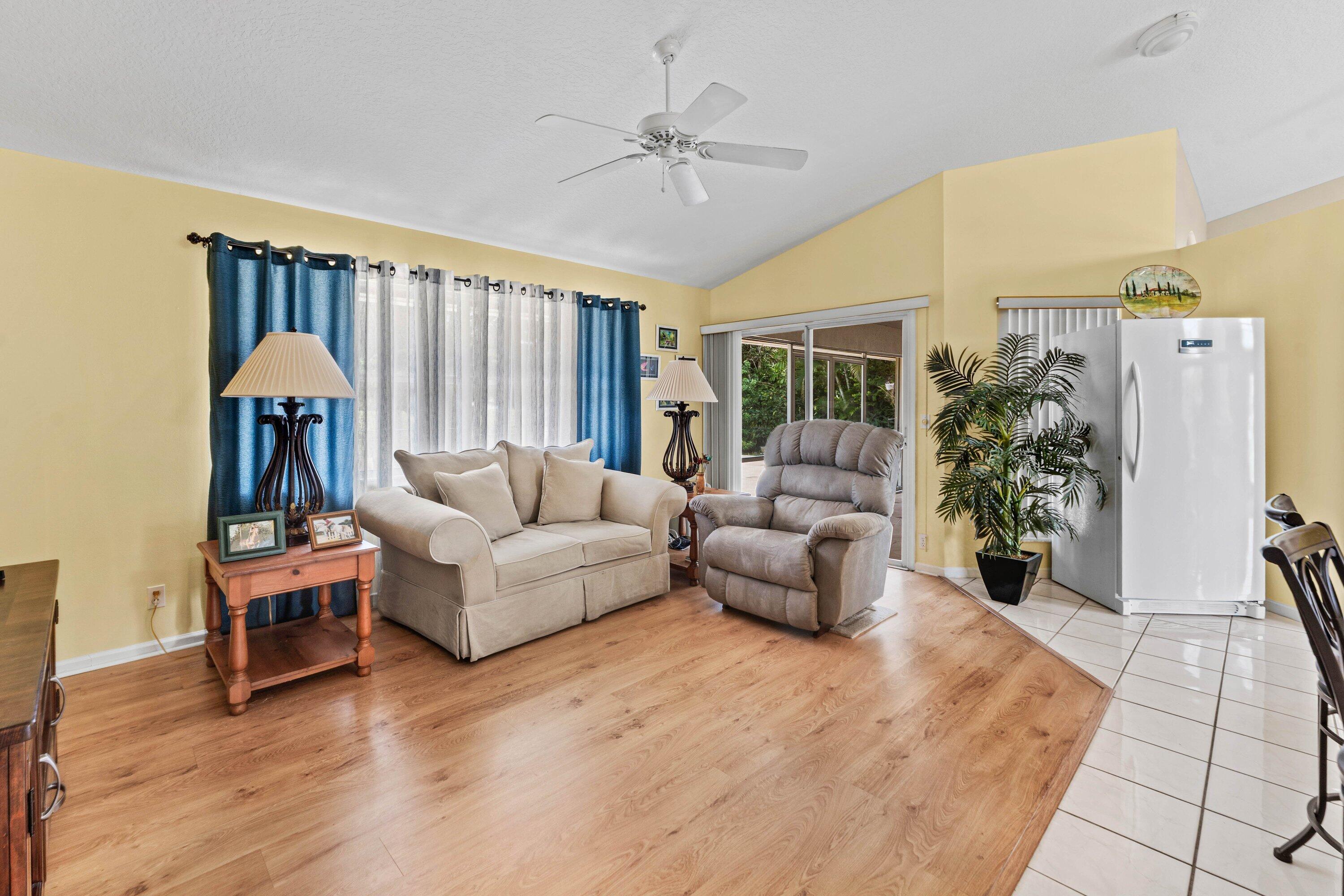 SARATOGA AT ROYAL PALM 2 - Residential