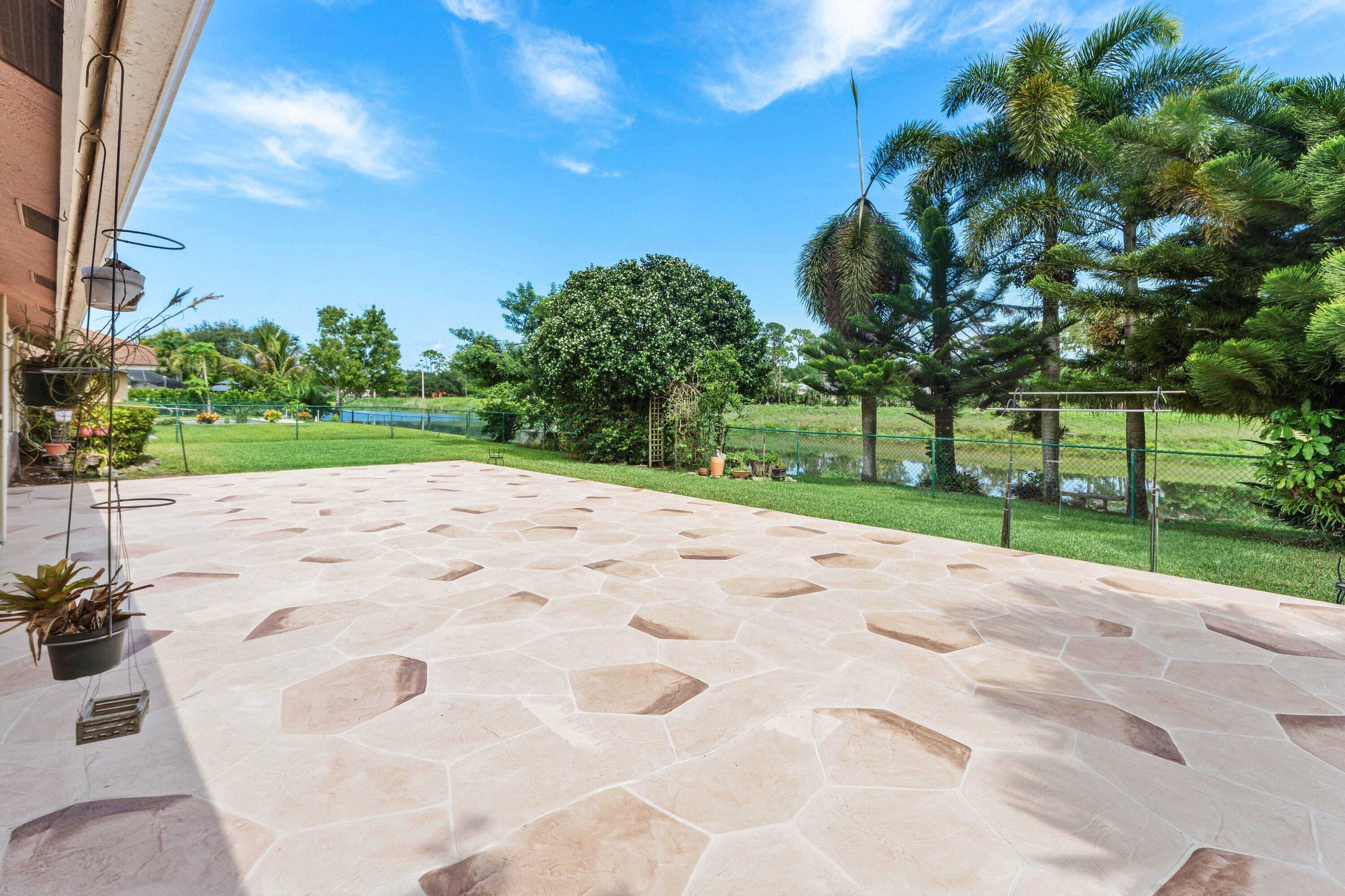 SARATOGA AT ROYAL PALM 2 - Residential