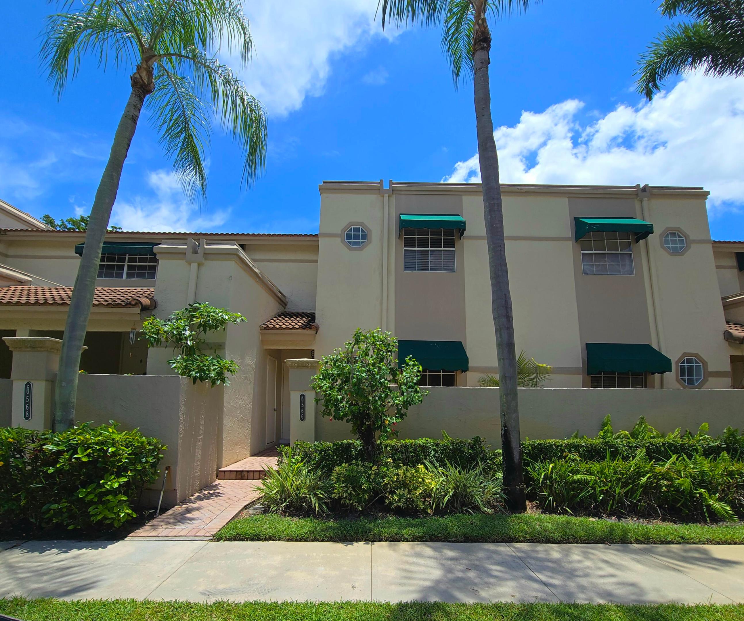 PLUM AT BOCA POINTE CONDOS ONE THRU 15 FILED IN OR - Residential Lease