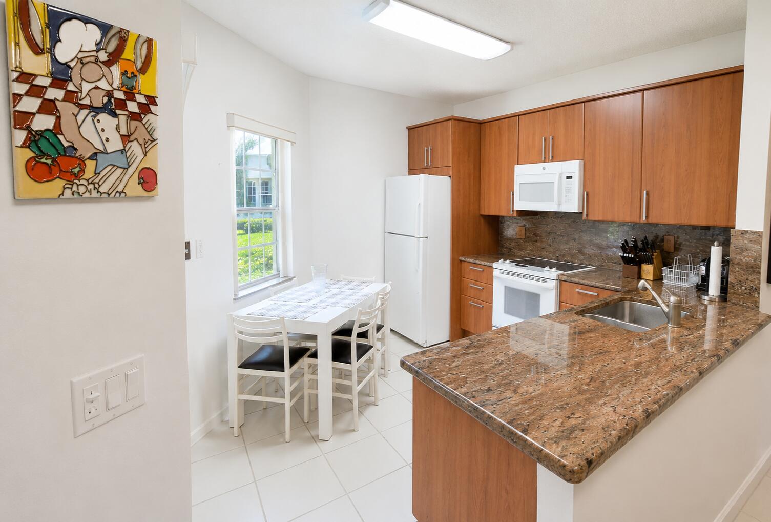 PLUM AT BOCA POINTE CONDOS ONE THRU 15 FILED IN OR - Residential Lease