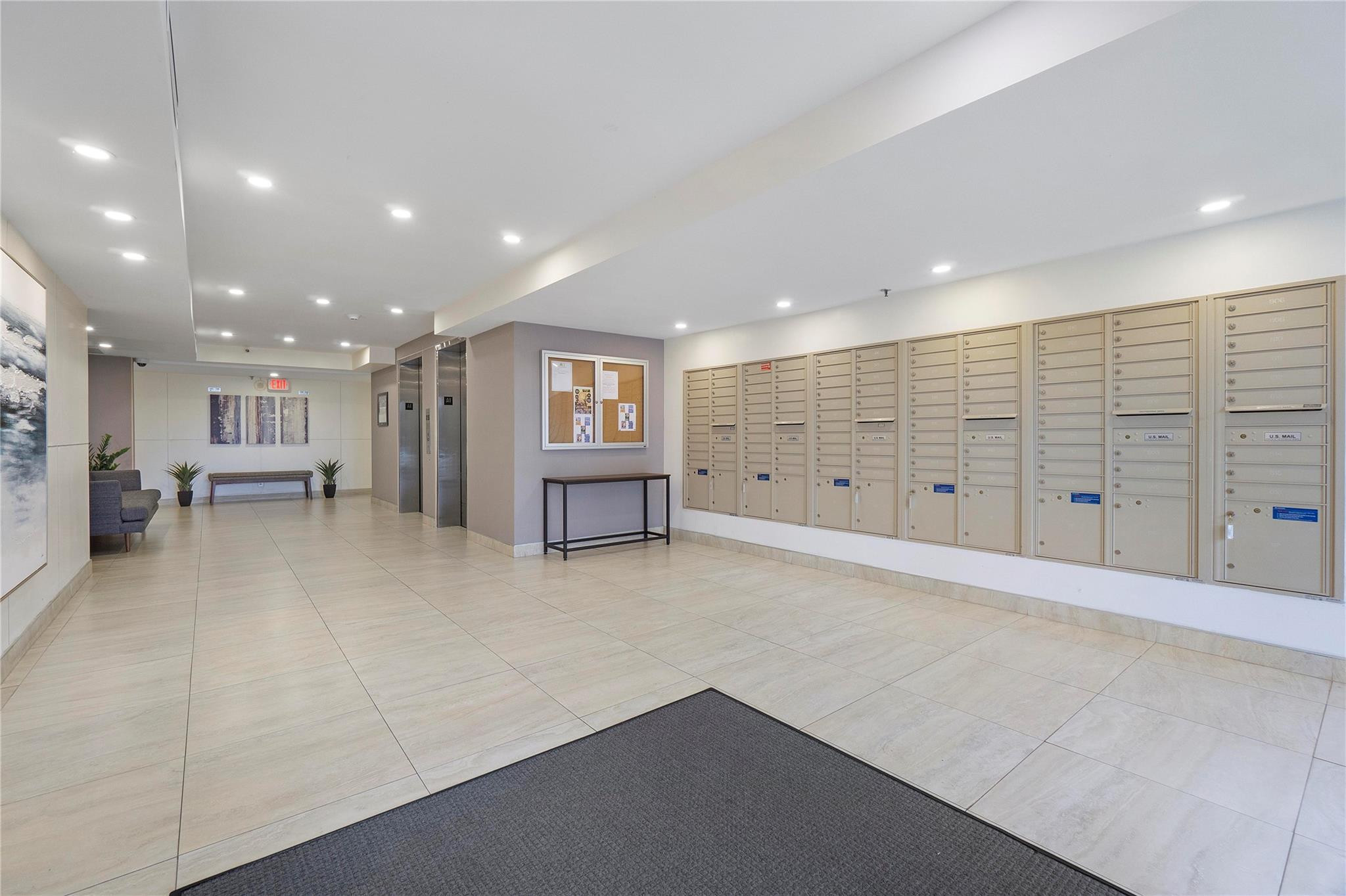 LAKE EMERALD CONDOMINIUM NO - Residential Lease