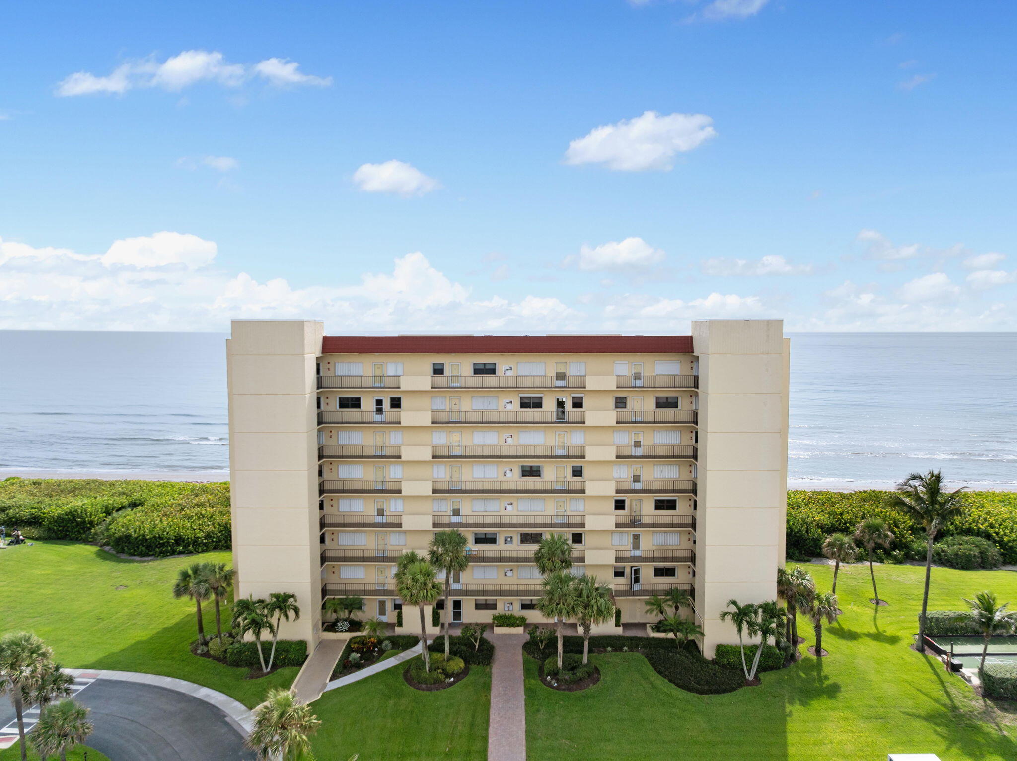 SAND DOLLAR VILLAS CONDOMINIUM C - Residential