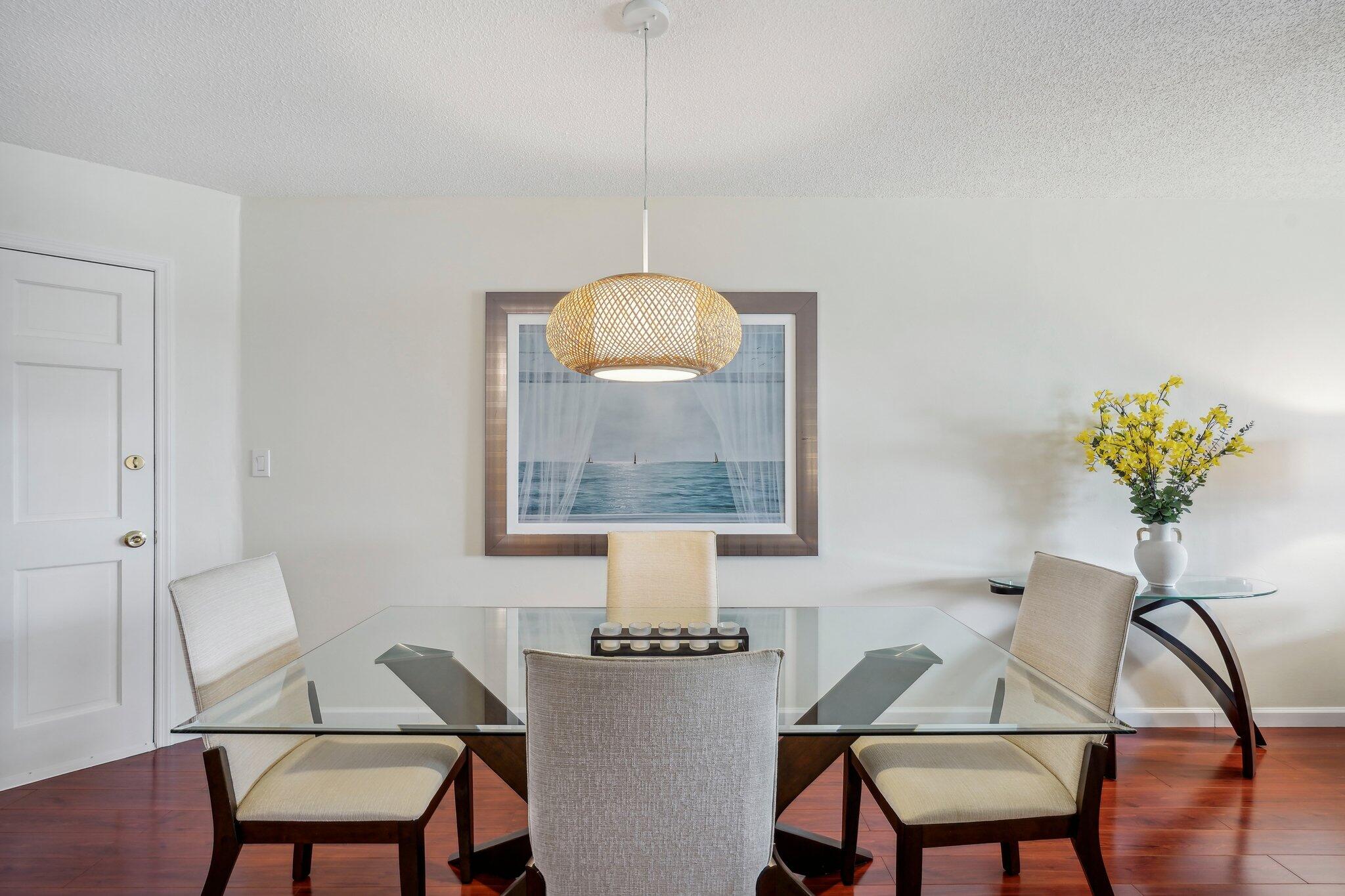 QUEENS COVE HOUSE CONDO - Residential