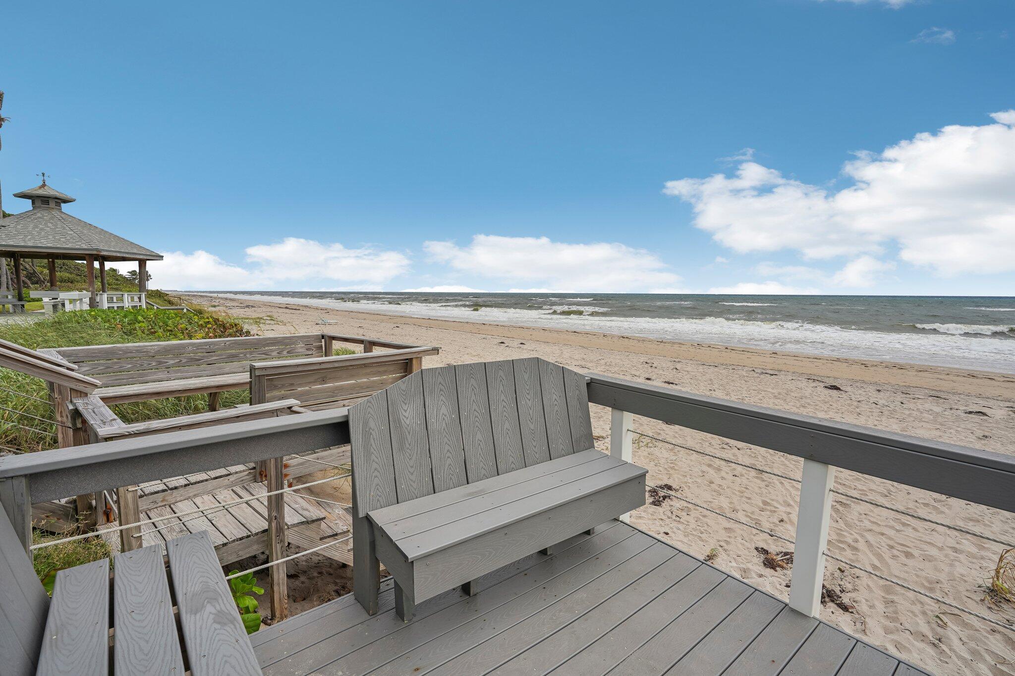 QUEENS COVE HOUSE CONDO - Residential