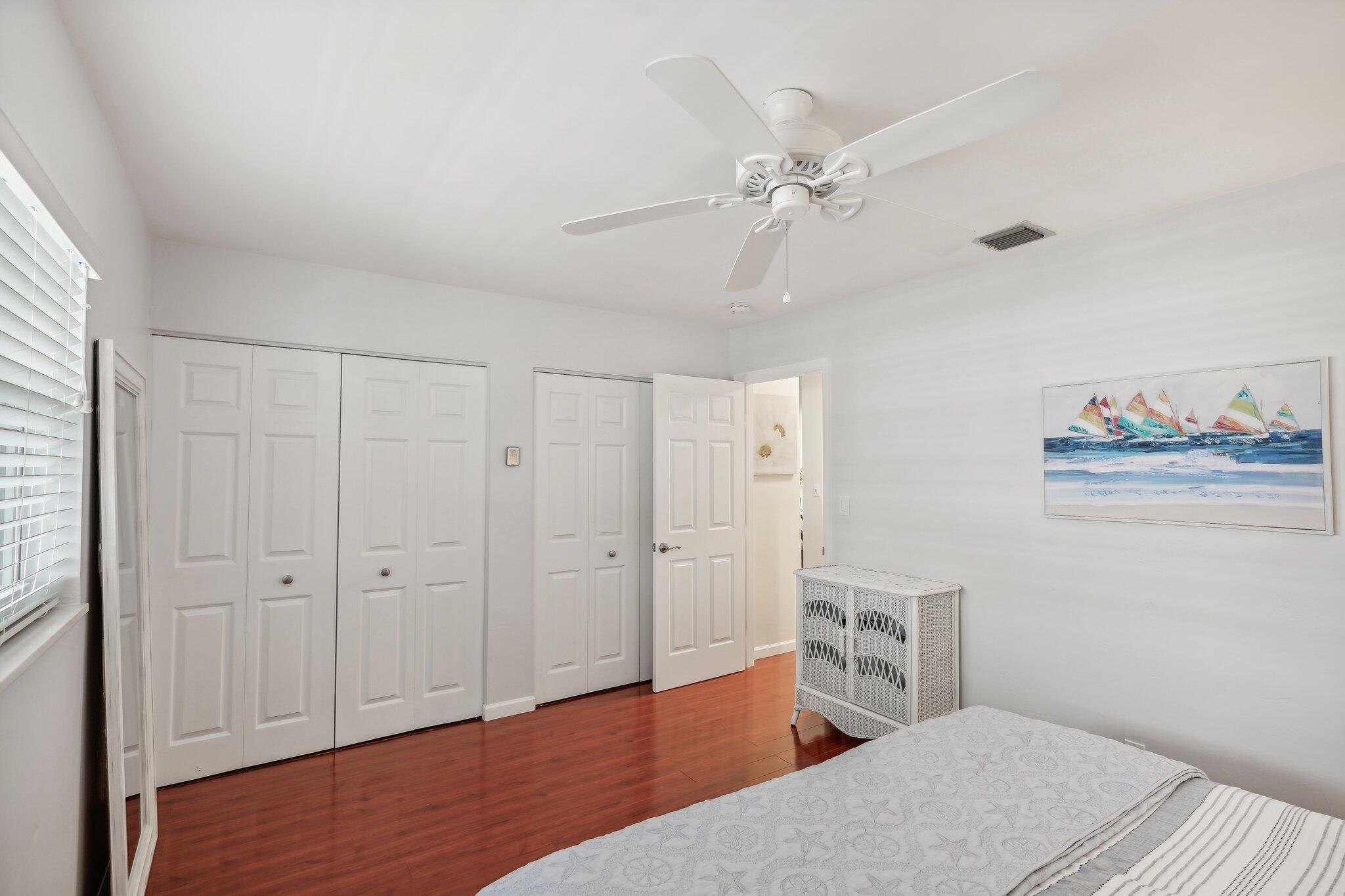 QUEENS COVE HOUSE CONDO - Residential