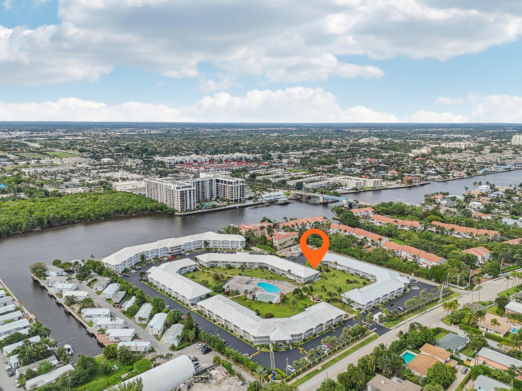 QUEENS COVE HOUSE CONDO - Residential