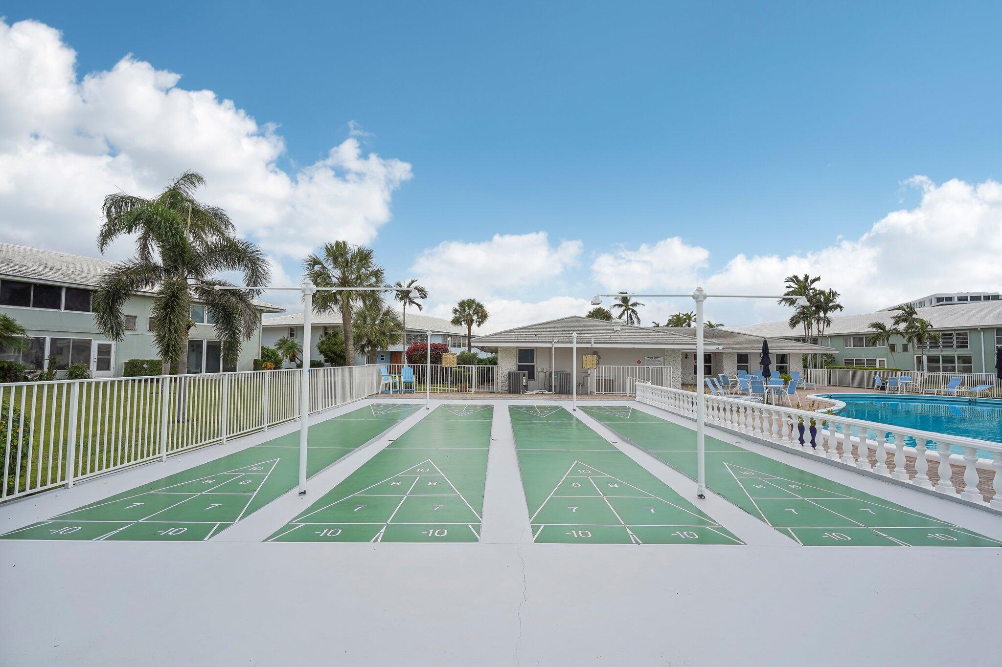 QUEENS COVE HOUSE CONDO - Residential
