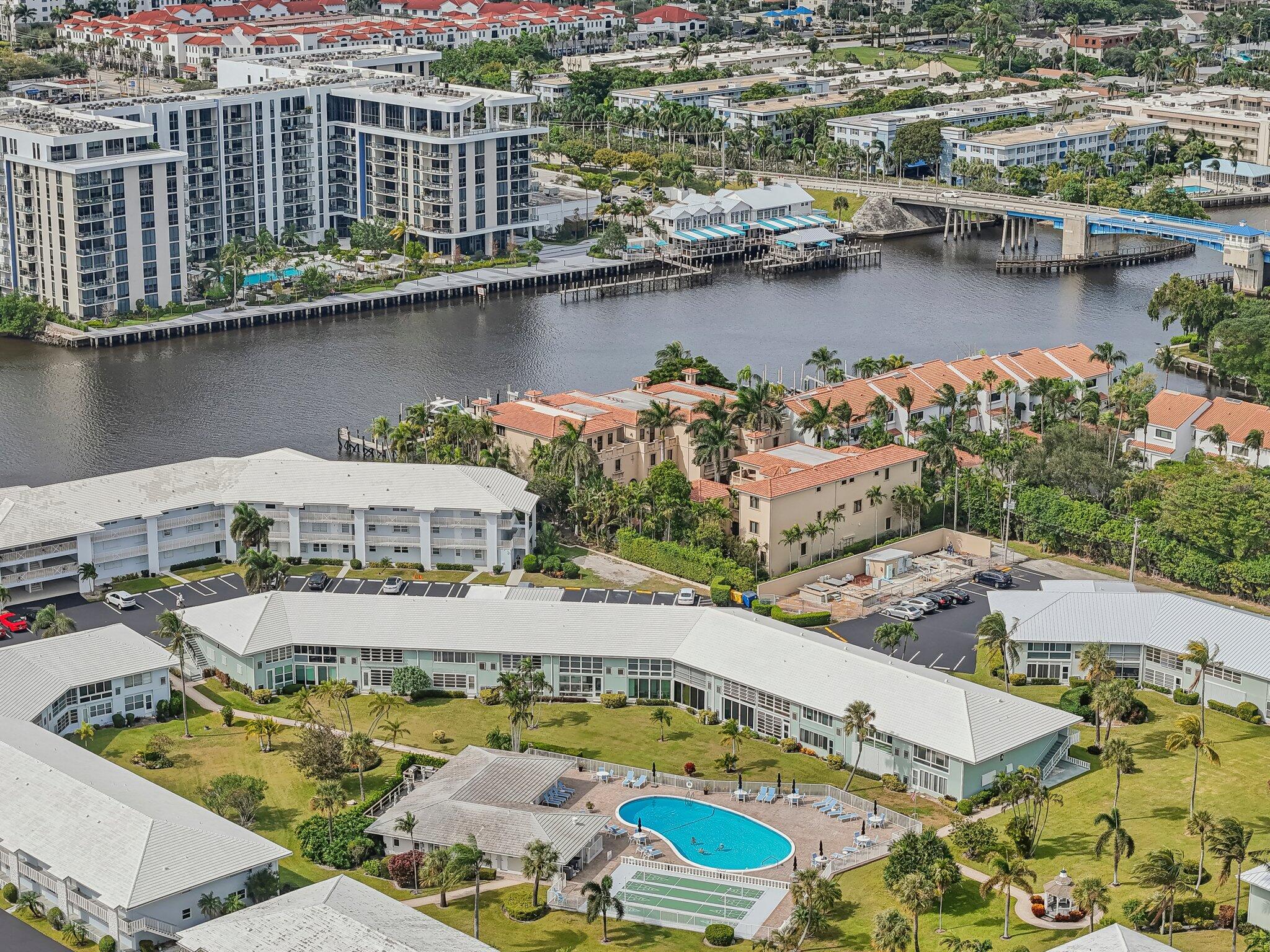 QUEENS COVE HOUSE CONDO - Residential
