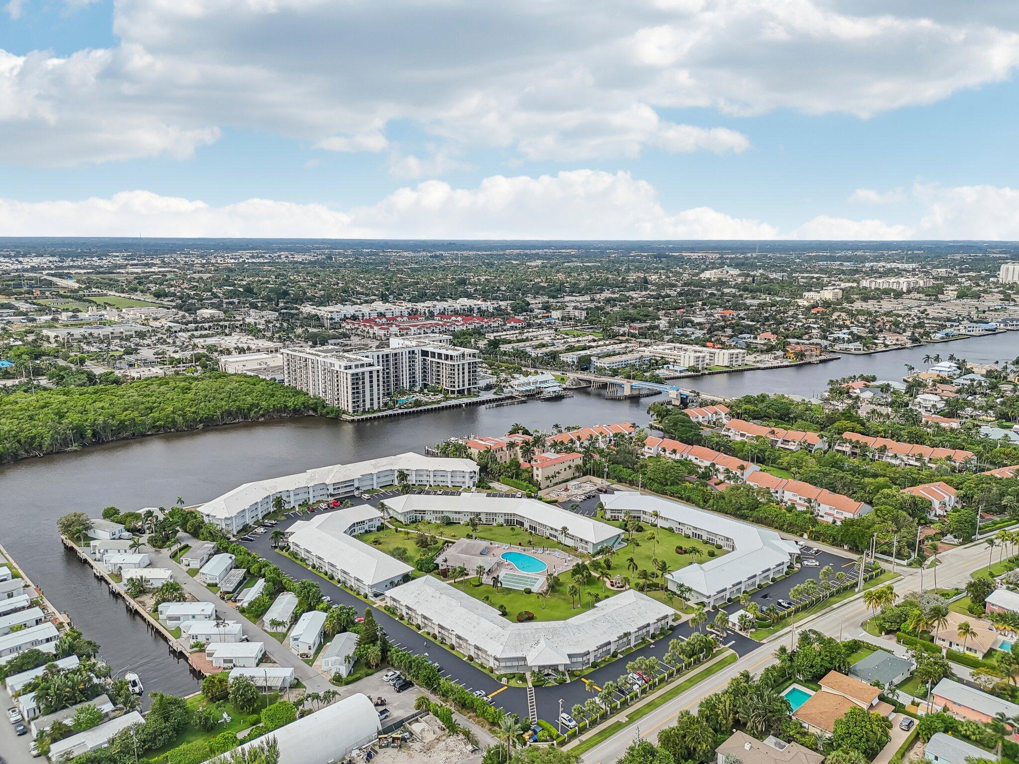 QUEENS COVE HOUSE CONDO - Residential