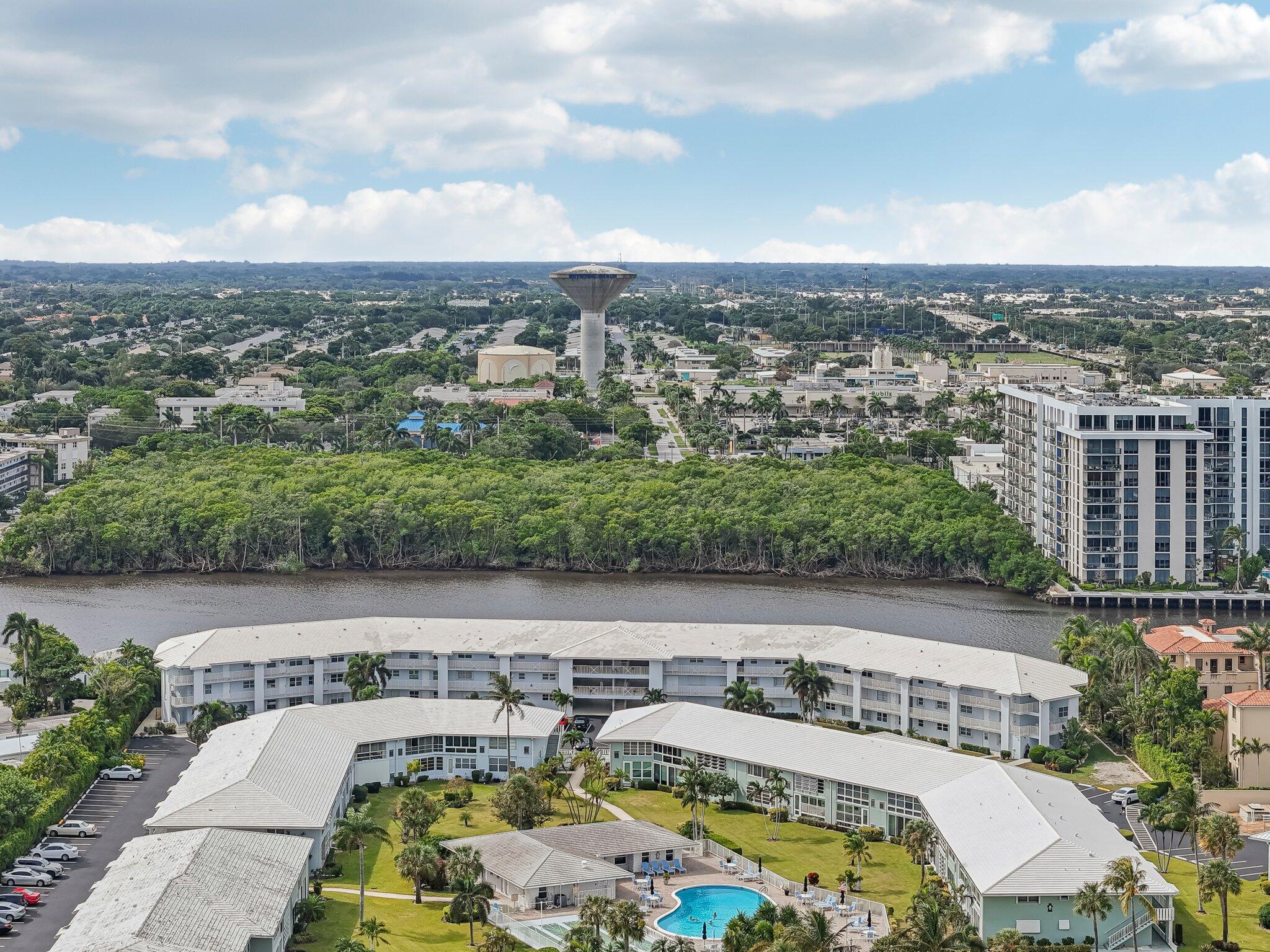 QUEENS COVE HOUSE CONDO - Residential