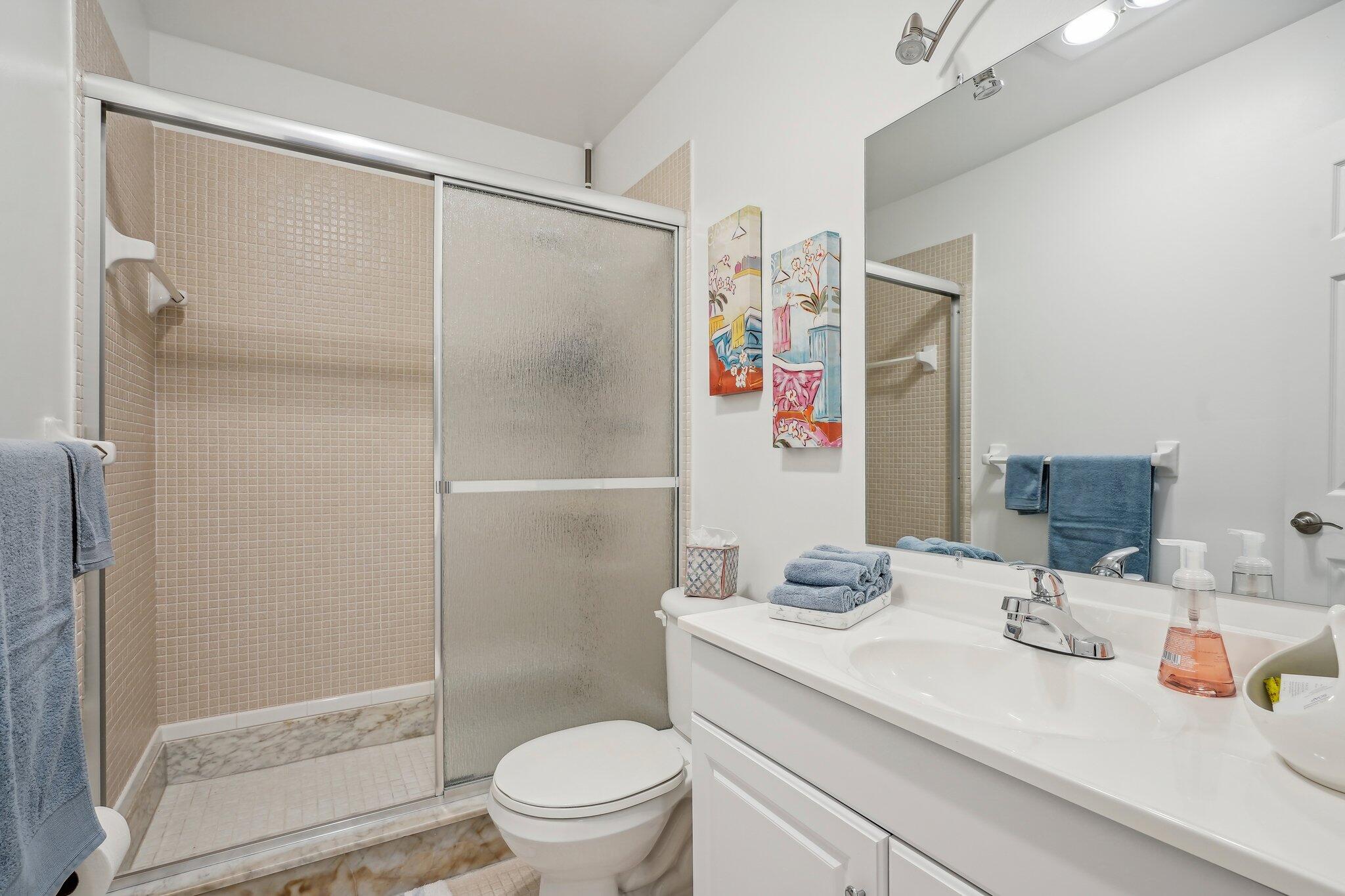 QUEENS COVE HOUSE CONDO - Residential