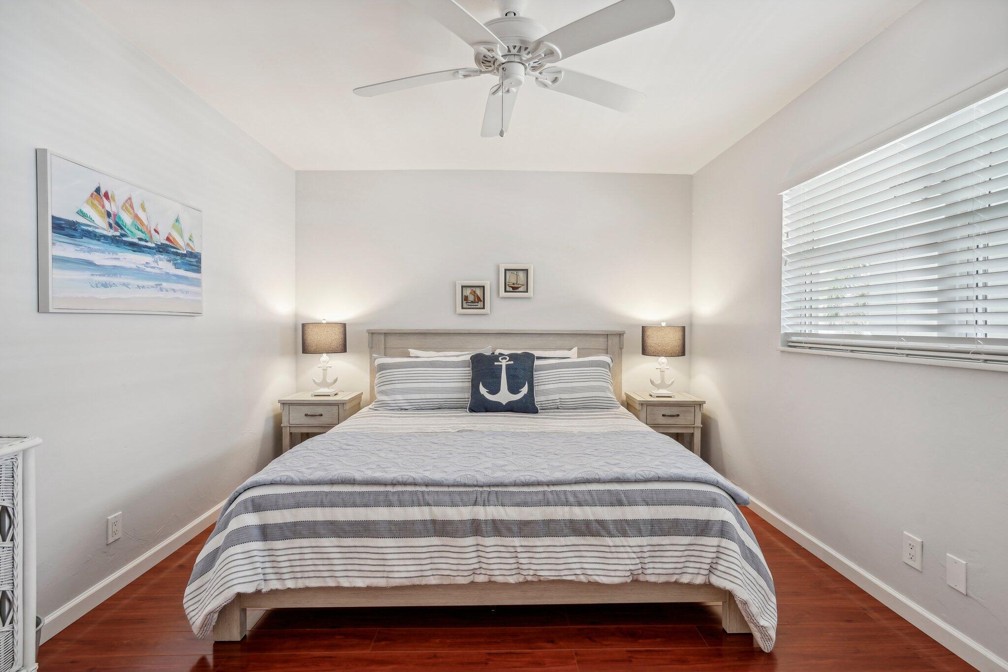 QUEENS COVE HOUSE CONDO - Residential