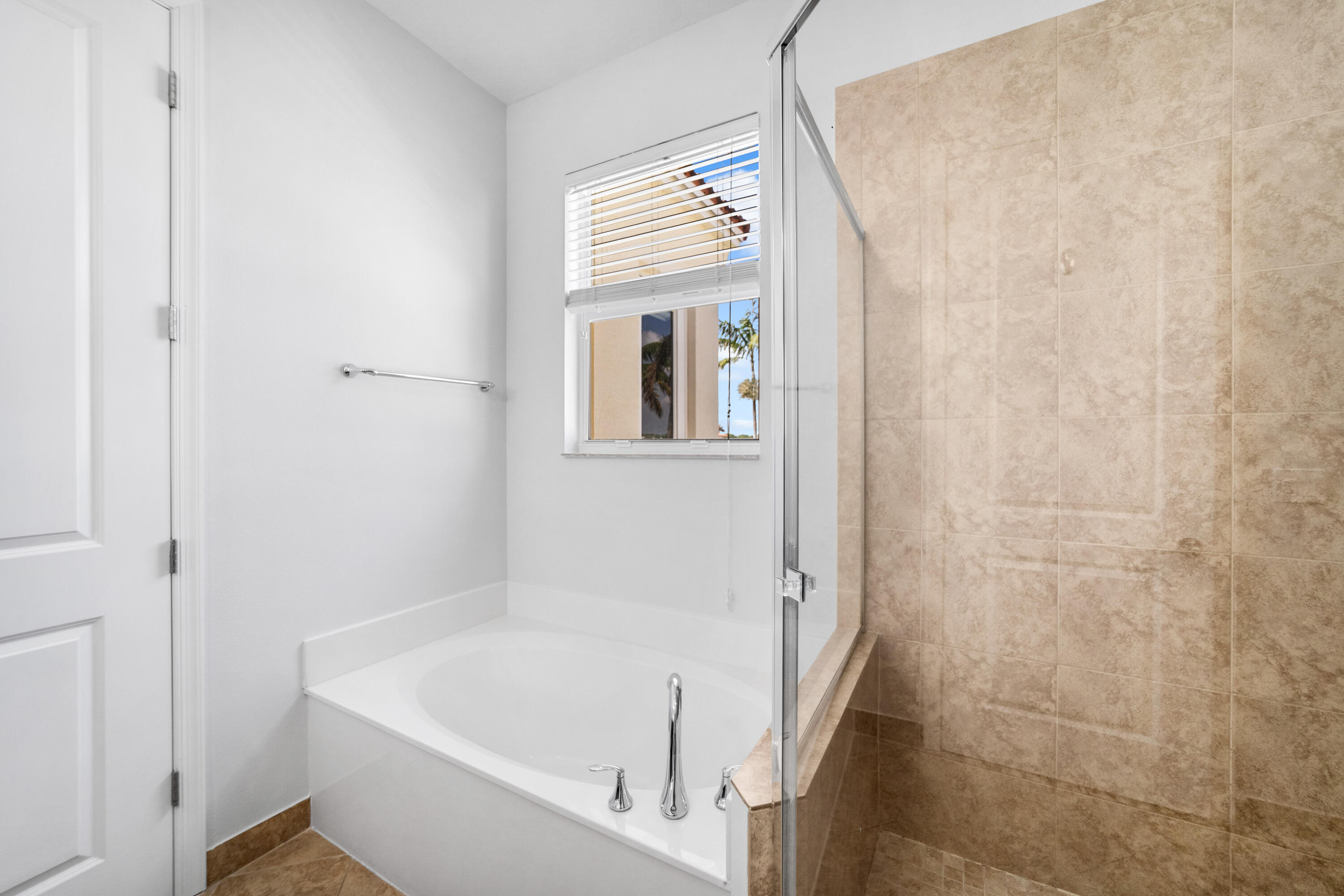 BLUE LAKE TOWNHOMES - Residential