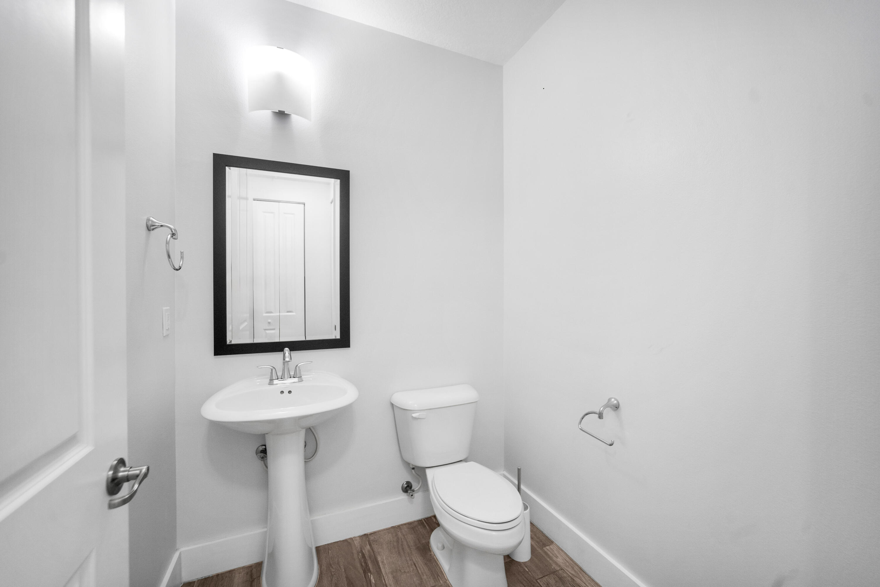 BLUE LAKE TOWNHOMES - Residential