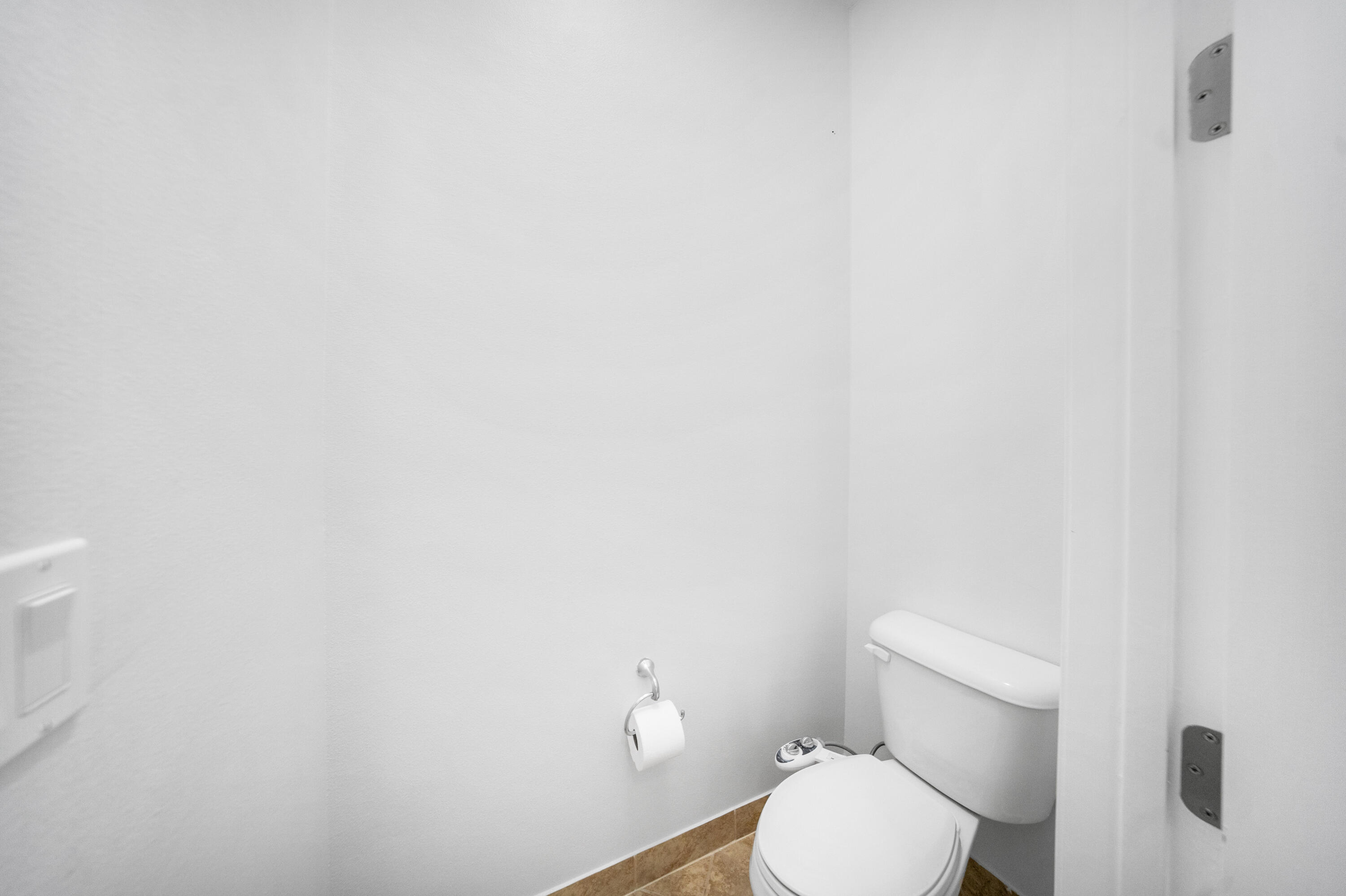 BLUE LAKE TOWNHOMES - Residential