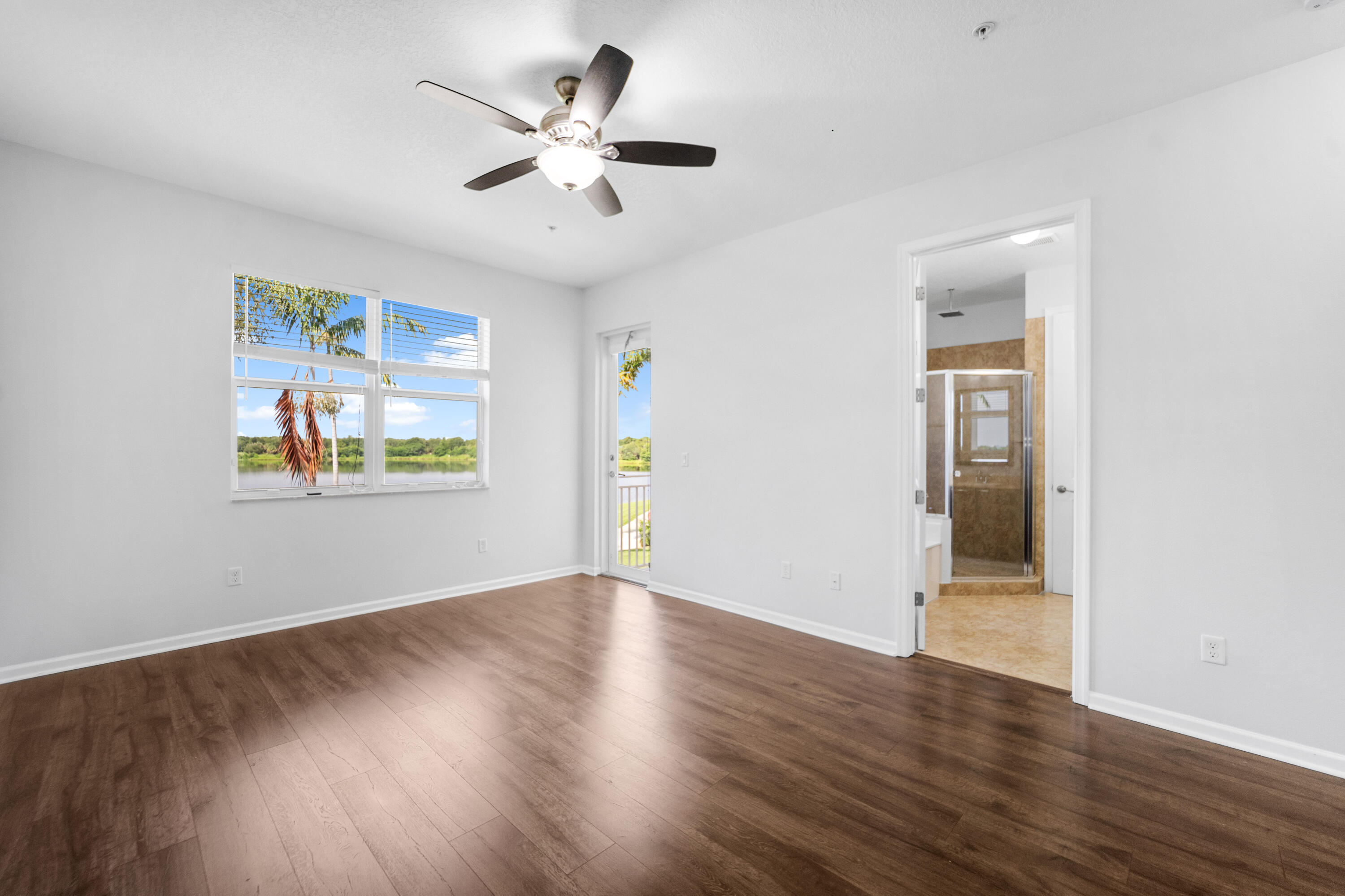 BLUE LAKE TOWNHOMES - Residential
