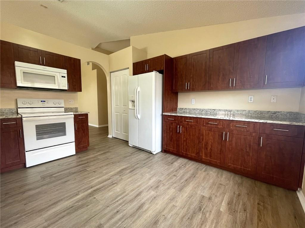 Silver Lakes Ph III - Residential Lease