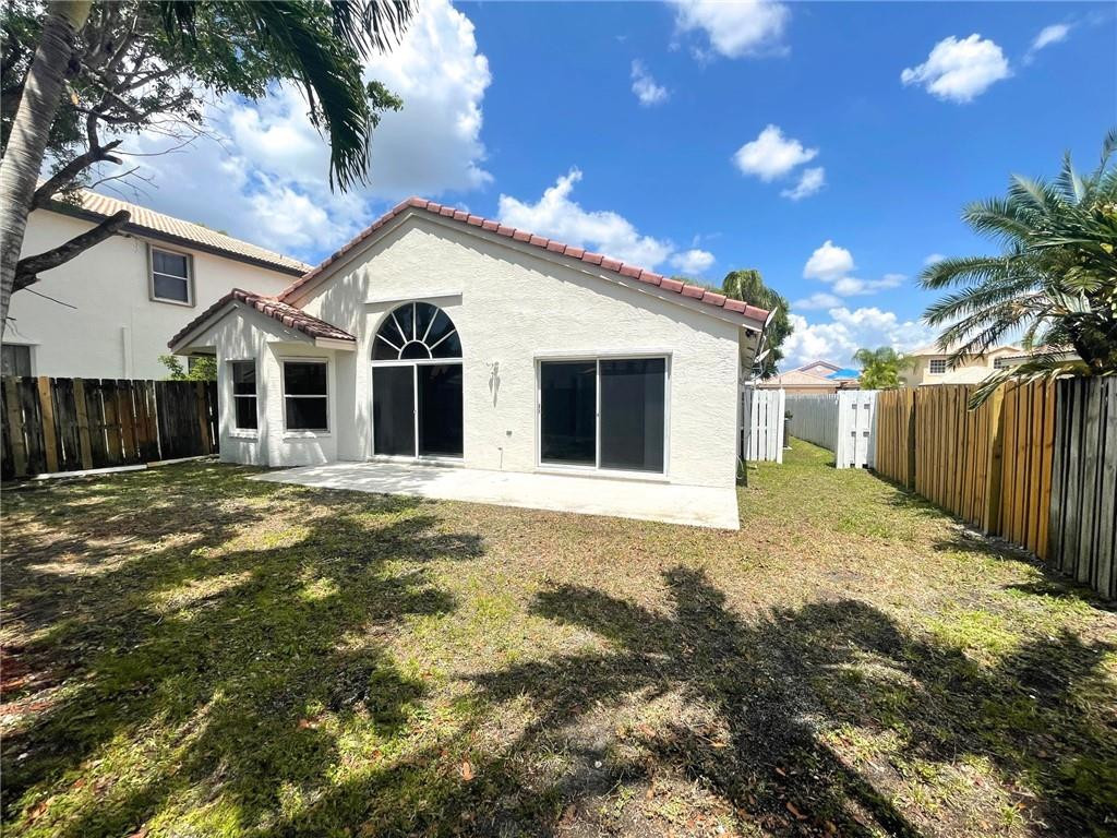 Silver Lakes Ph III - Residential Lease