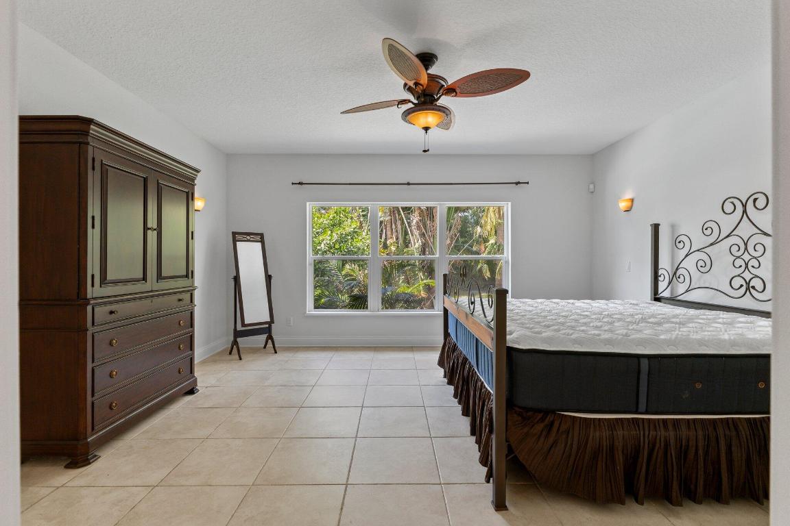 SW Stuart ACREAGE - Residential