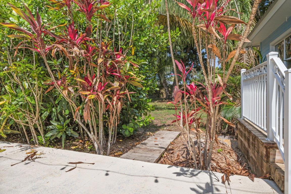 SW Stuart ACREAGE - Residential