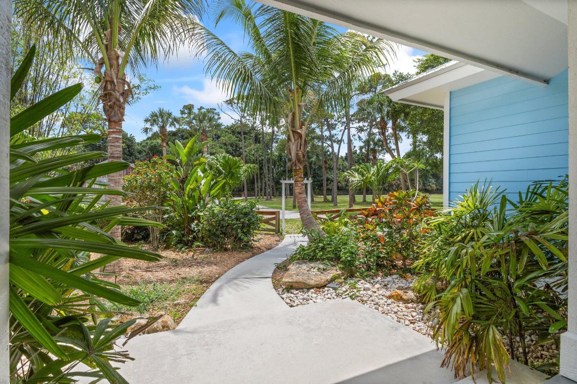 SW Stuart ACREAGE - Residential