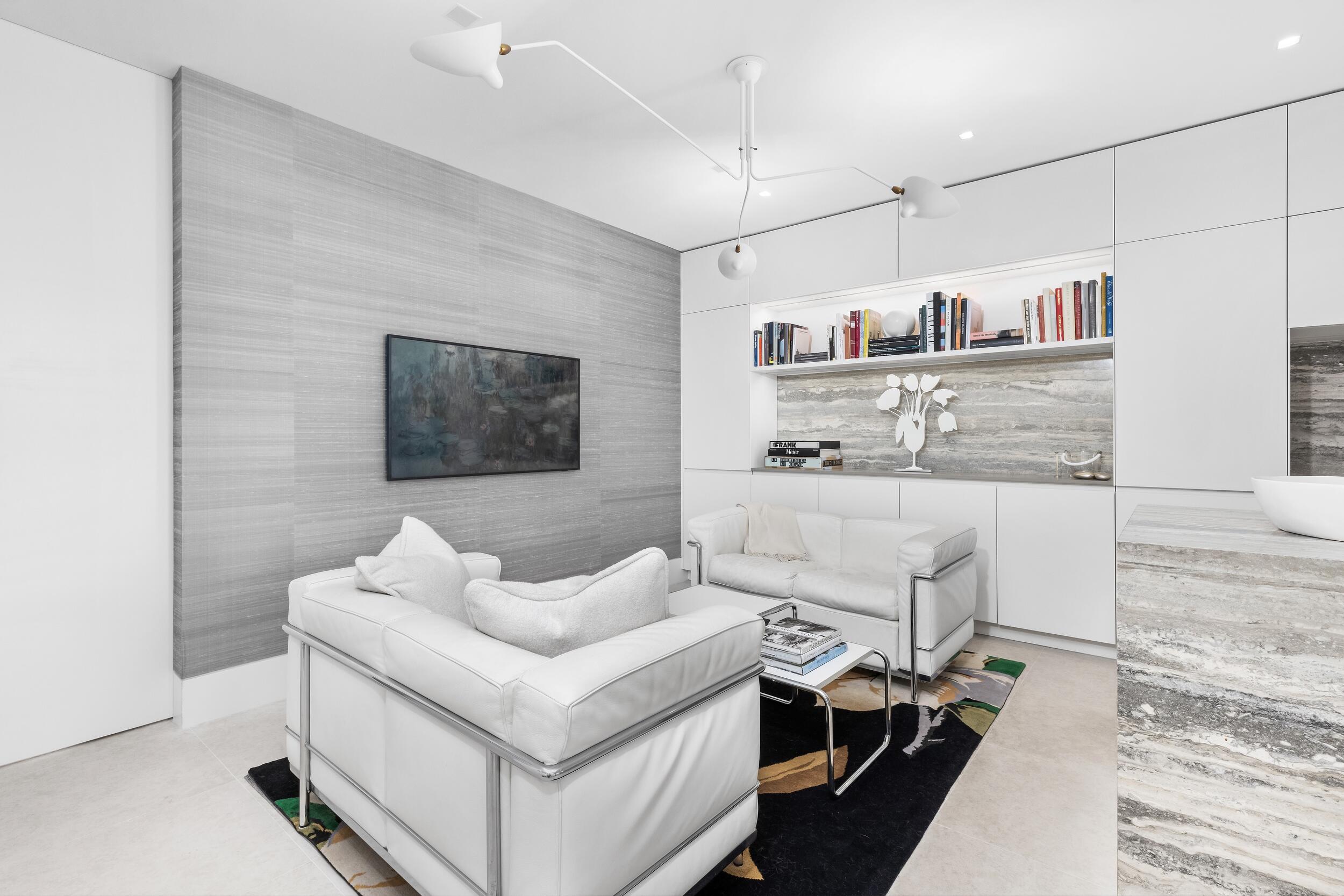 FOUR HUNDRED SO OCEAN BLVD CONDO - Residential
