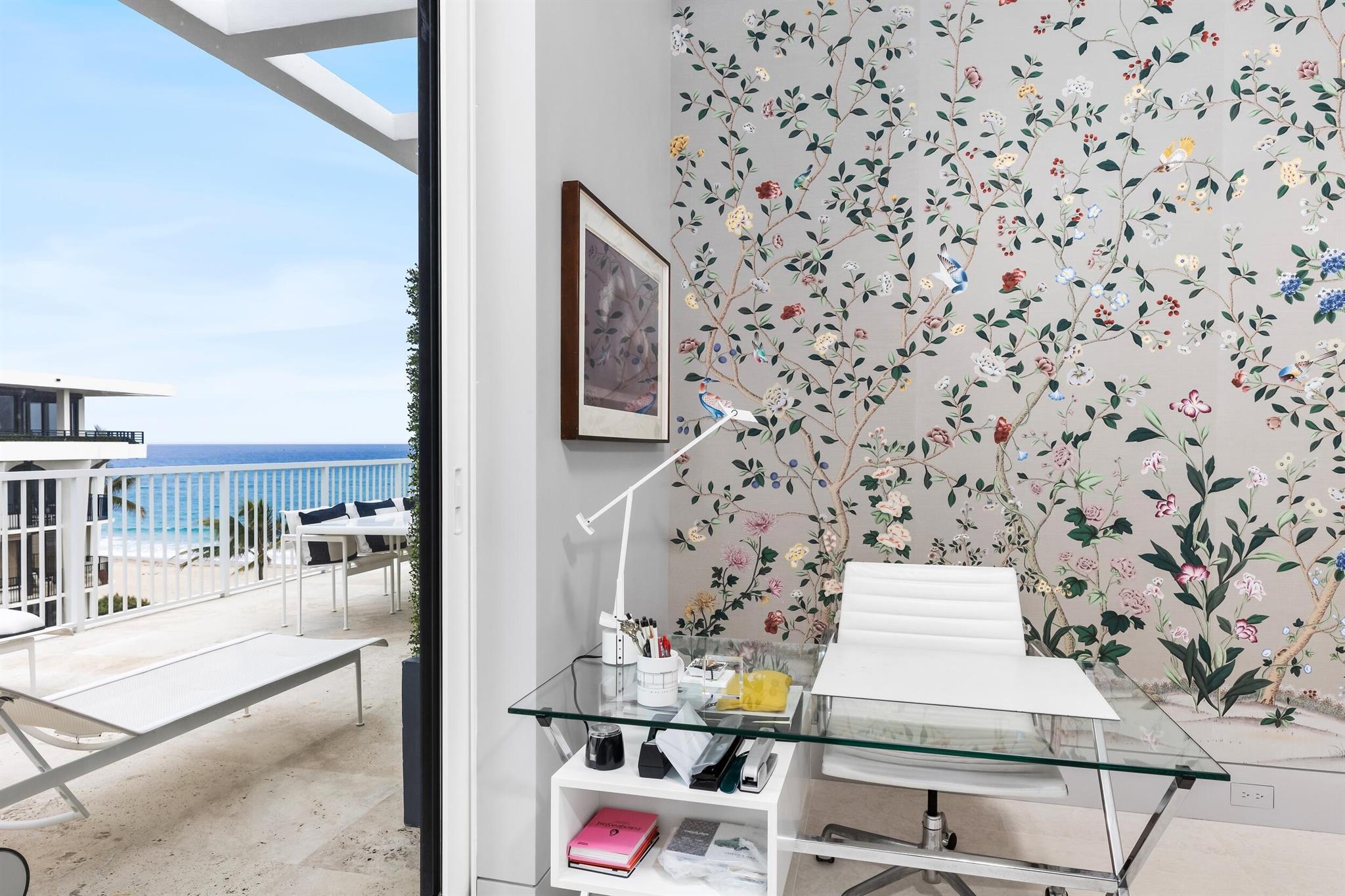 FOUR HUNDRED SO OCEAN BLVD CONDO - Residential
