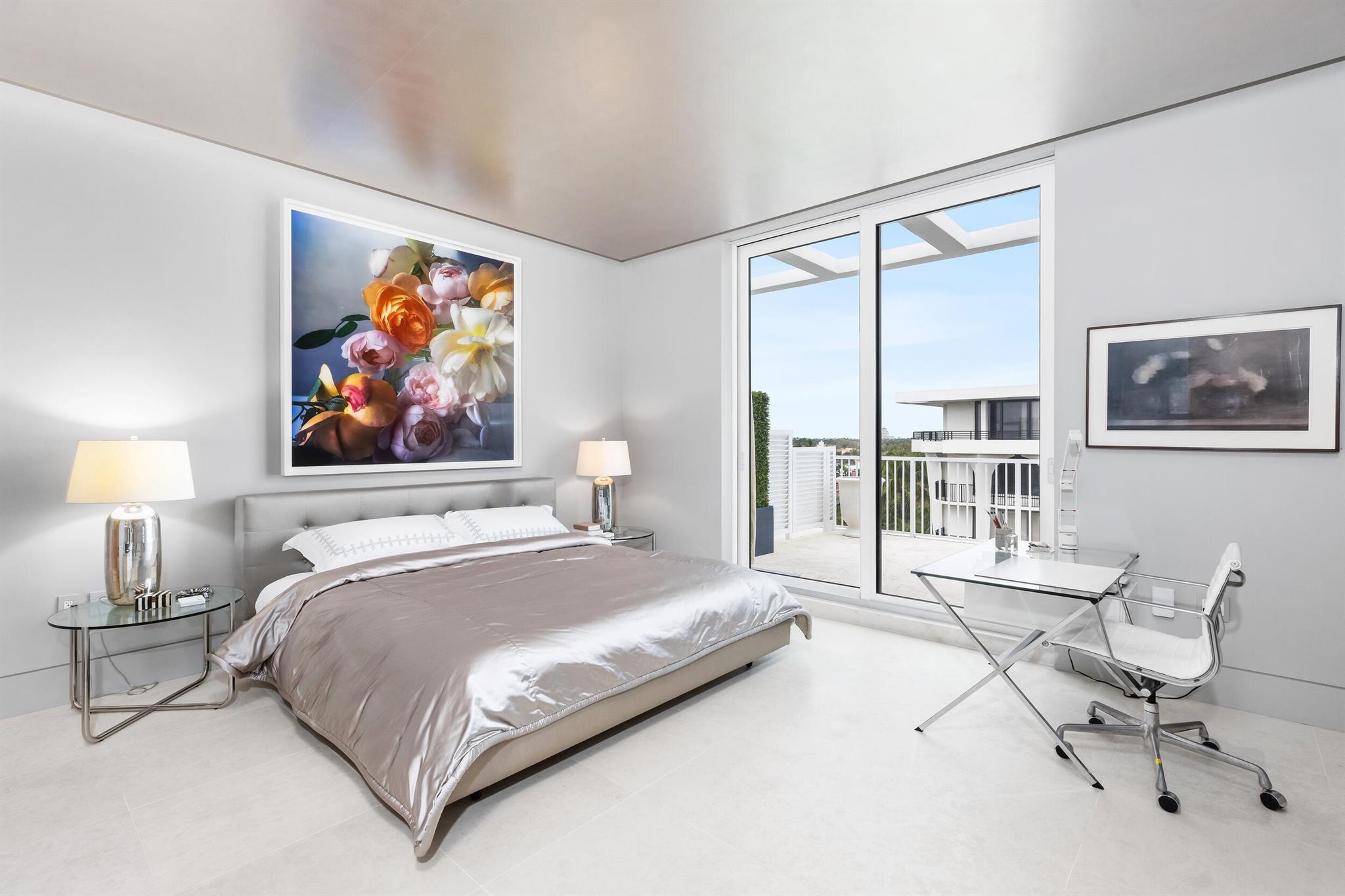 FOUR HUNDRED SO OCEAN BLVD CONDO - Residential